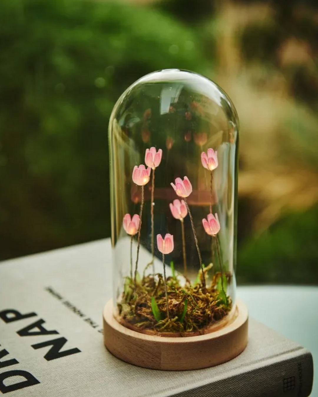 Perfect Mother's Day gift Alert!! ✨ Flora Wonderland Light — 17.5cm tall, 8 warm white LEDs, built-in 6h on / 18h off timer, glass & wood design. Battery powered for fuss-free styling around your home. Link in Bio #HomeDecor #LEDDecor #GlassArt #CozyVibes #Handmade
https://wix.to/NCDLsKn