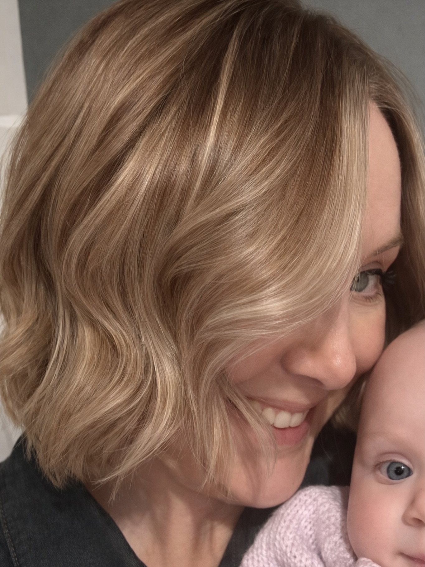 Do… by Alex @thewrinch 🙌🏼🙌🏼🙌🏼🙌🏼🙌🏼Adore this soft blend of gorgeous tones #redkenobsessed