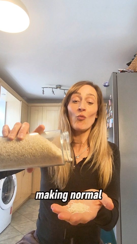 Do we need to be more clued up on Ultra Processed Foods so we can make informed decisions?
Yup.
Do we need to freak out if our bread has more than 5 ingredients or we accidentally(on purpose) eat a crisp?
Nah mate!
As with the fine line I tread with my sanity on a daily basis, it's all about BALANCE.
I'm enjoying my freakin' packet rice Boo.
#upf #foodforweightloss #over40andfit #ptforparents #simplehealthytips