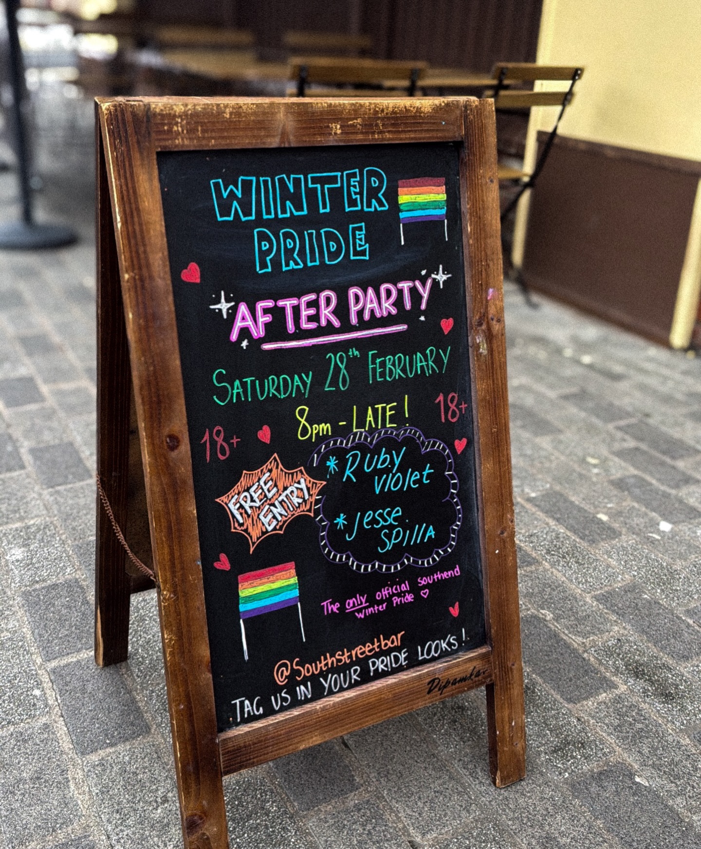 WINTER PRIDE AFTER PARTY 🏳️🌈❄️
We’re keeping the celebrations this Saturday, going from 8pm ‘til late 💃✨
🎉 Free entry
🔞 18+
🔥 Big vibes, big energy, no chill (except the weather)
Round up your crew, bring the sparkle and let’s make it a night to remember. 🌈🍸
Tag us in your Pride looks and let’s see those outfits! 👀✨
#WinterPride #SouthendNights #PrideParty #LGBTQEvents #SouthStreetBar