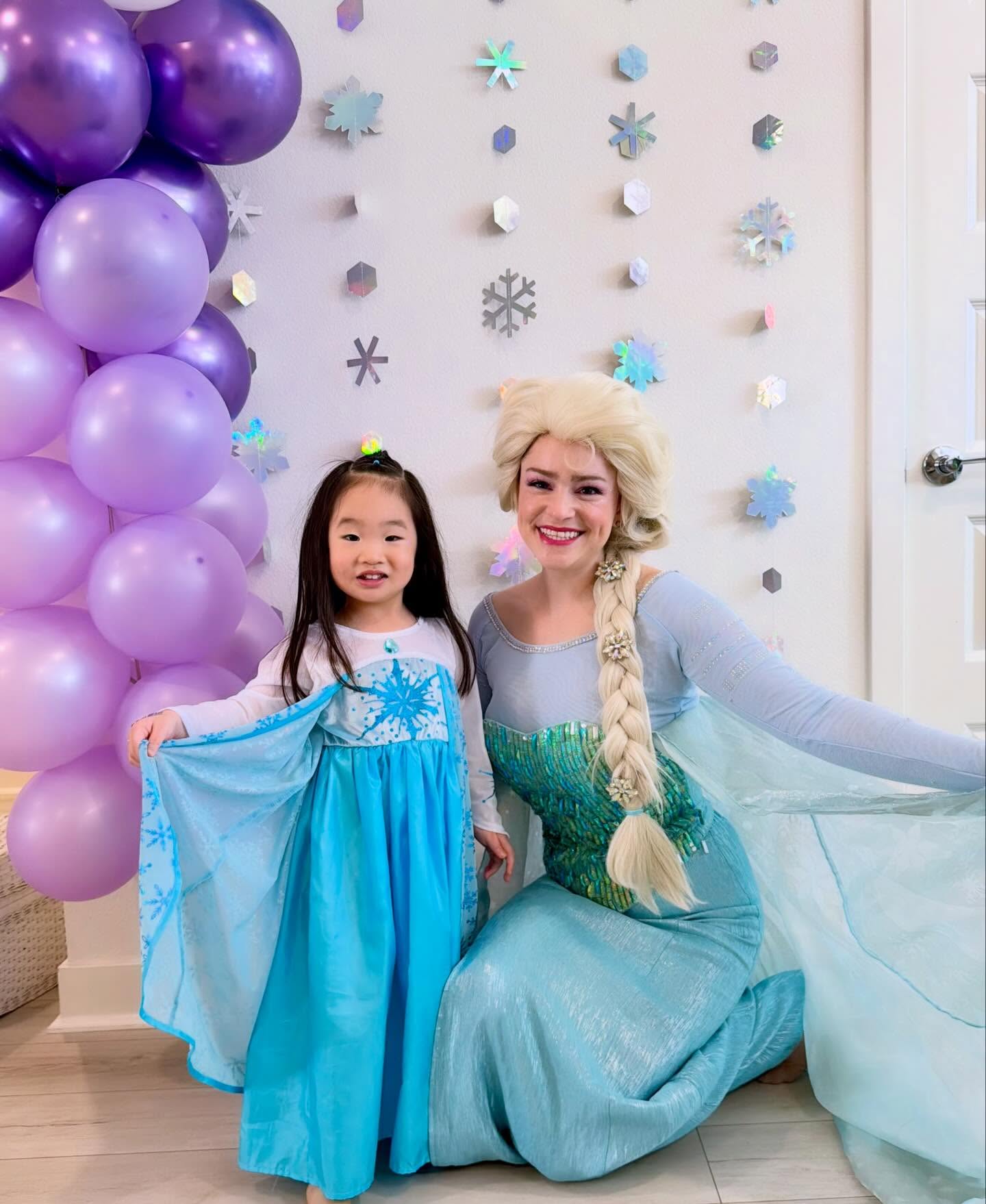 Elsa loves visiting new kingdoms! (And we love when clients share their photos with us🫶🏻)
.
.
Would you like this snow princess to visit to your next celebration?❄️ Visit www.prestigeprincess.com to send in a booking request today!✨
…
🌟We are based in Lomita, CA and travel within a 40 mile radius🌟
…
Performer: Brittany
…
#elsa #frozenparty #kidspartyideas #partyprincess #princessparty