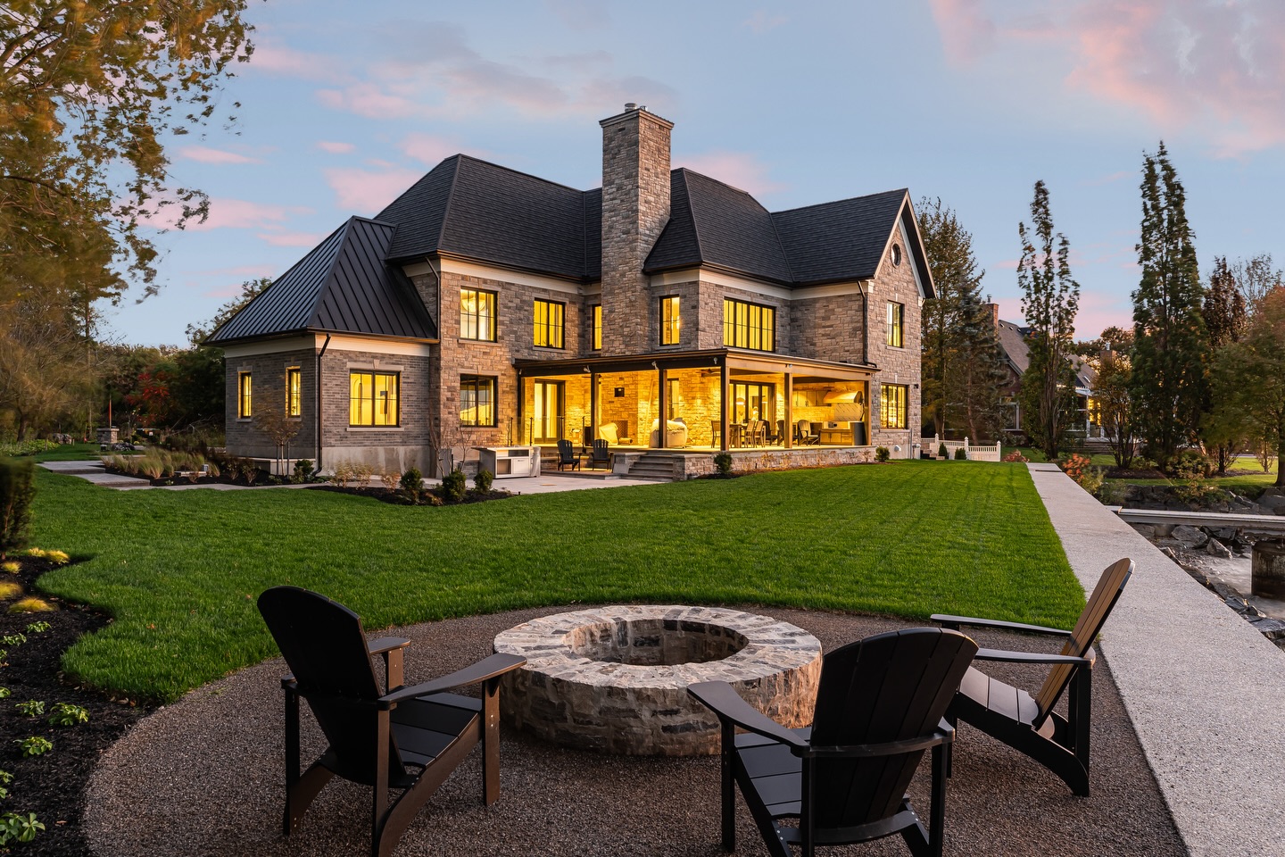 7️⃣ Seven years ago, this was just an idea.
Today, we’re a studio shaping some of the most exclusive projects in Niagara.
We haven’t been very active on social lately because we’ve been deep in it. Big vision. Big coordination. Big projects.
Quiet seasons usually mean growth.
To everyone who has supported us, collaborated with us, challenged us, and trusted us… thank you.
Year 7 is going to be something special. You don’t want to miss it.
Stay tuned!