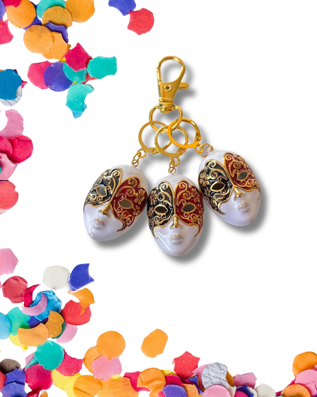 Qui dit Carnaval dit Venise !!
Ces marqueurs de maille vous aident à vous repérer dans votre tricot ou dans votre crochet.
C' est un cadeau original à s'offrir ou à offrir à un.e crocheteu.r.se ou tricoteu.r.se addict. Les marqueurs sont regroupés sur un porte clés
Ils servent essentiellement à :
* Délimiter les différentes parties d’un tricot (technique raglan, dos, devant, manche).
* Marquer le début du rang d'un tricot circulaire (tricot en rond)
* Marquer le début du rang d'un amigurumi ( crochet)
* Repérer des motifs, dentelle ou torsade.
* Eviter de compter le nombre de mailles.
#mercerie #accessoiretricot #accessoirecrochet #carnavalvenise #marqueursdemaille