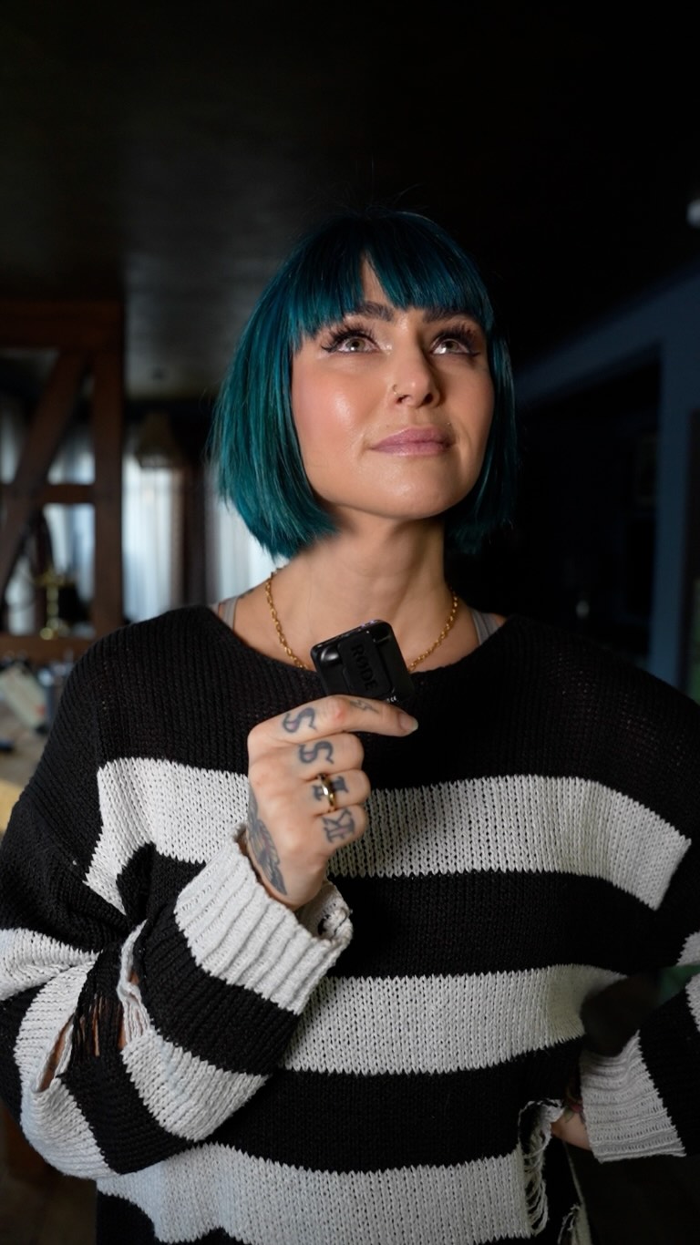 Bist du schon als Stammzellenspender bei der DKMS registriert?
➡️ dkms.de/emilia
Als mich eine meiner Stundetinnen bei der Akademie der Ordnung anschrieb, wie lange sie sich für die Ausbildung Zeit lassen könne, erfuhr ihr von ihrem Schicksal.
Ihr Tochter Emilia, 15 Jahre, ist an Leukämie erkrankt und nur noch eine Stammzellenspende kann ihr Leben retten.
Als Mama ist dieser Gedanke einfach so schrecklich und unvorstellbar.
Ich bin selbst seit Jahren bei der DKMS registriert. Und ich hoffe, wir erreichen hiermit noch viele, viele Menschen, die sich auch registrieren lassen.
Danke für eure Hilfe 🤍