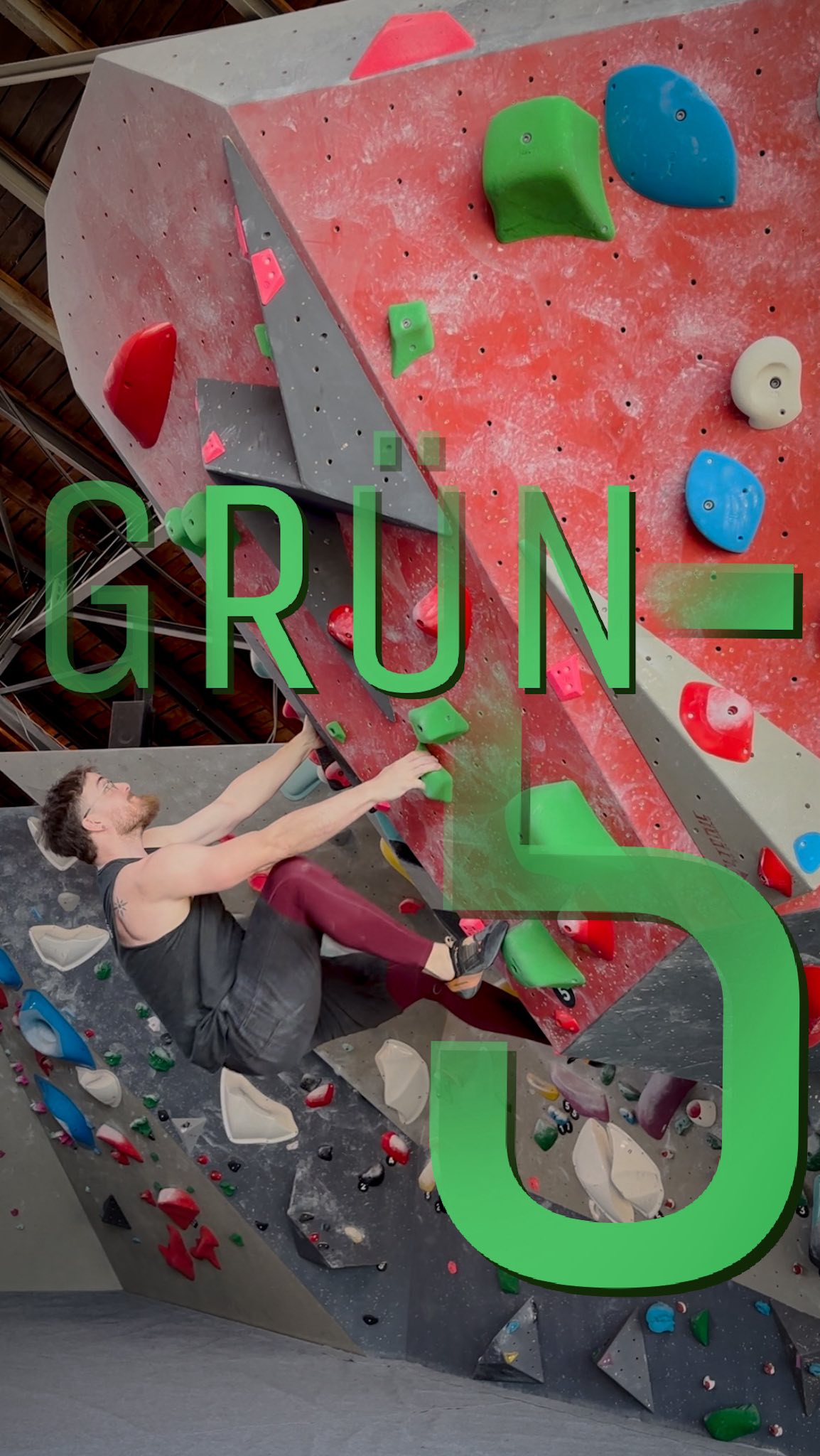 BETA SPOILER | Mit Stefan
⛳️ Ein bisschen Kraft und Technik ist gefragt. Stefan zeigt euch zum Abschluss der Woche seine grüne 5. Sieht bei ihm so leicht aus oder? Sein Gesichtsausdruck am Top kann zweierlei bedeuten.
Climber | Setter: @sk.route_setting
#routesetting #fliegerhallebraunschweig #bouldering #fliegerhalle betaspoiler