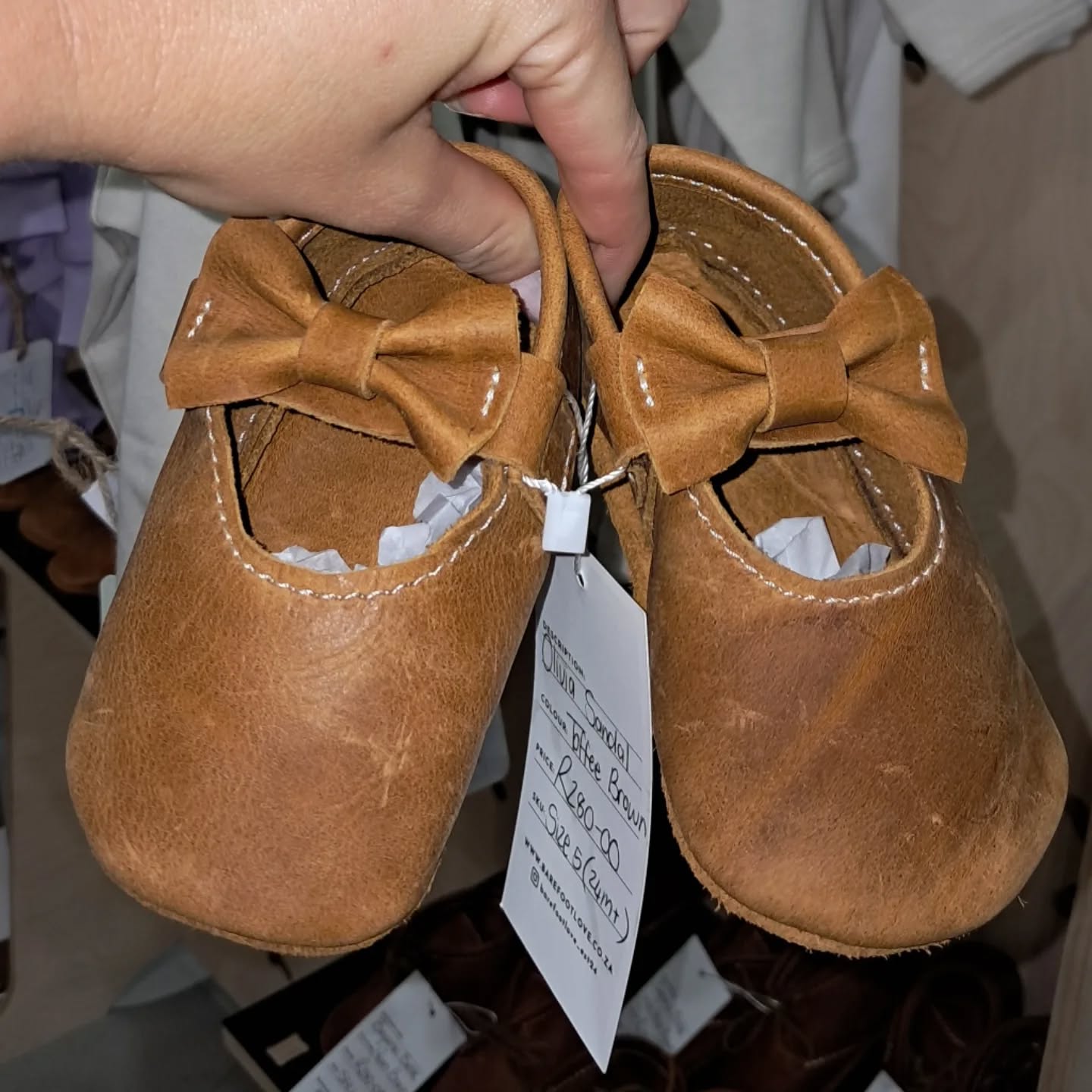 Make sure your baby is styled with @barefootlove_est24 ! Find them at the @flairmarket this weekend!