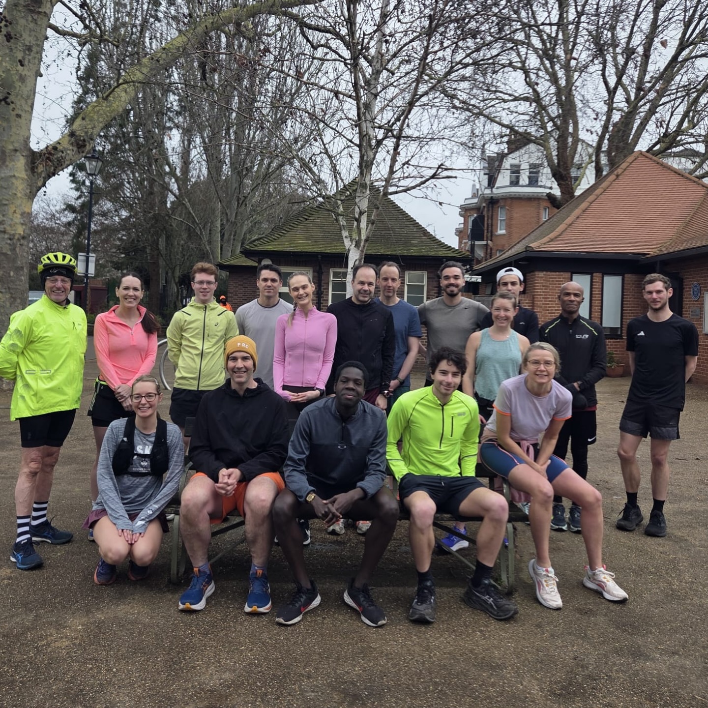 Well done to our 10@10 runners this morning! And a huge thank to @laurinoz for hosting 🥰 Have a great Sunday everyone!
.
#runningclub #sundayrun #socialrunning #runnersofinstagram #westlondonrunners