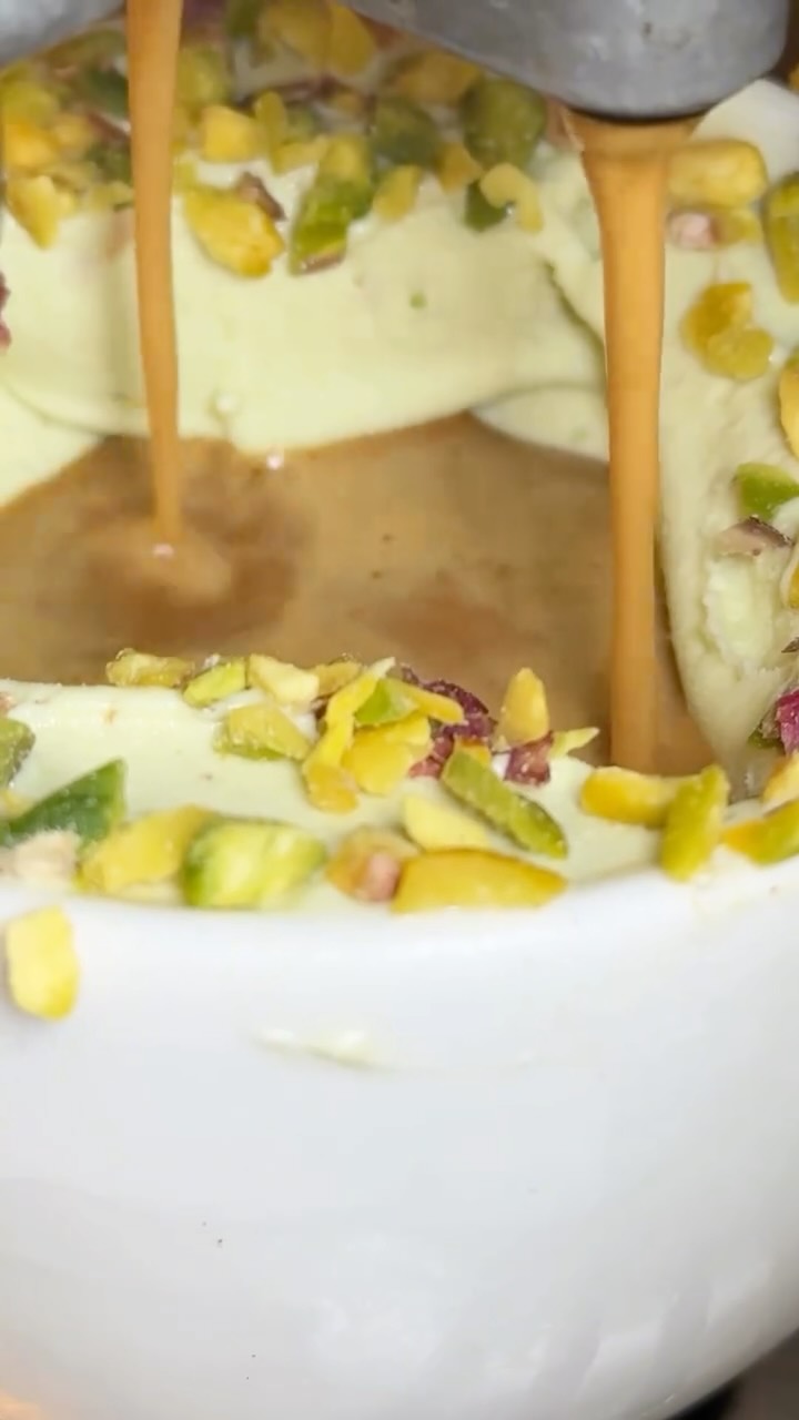 Viva Pistachio Affogato💚