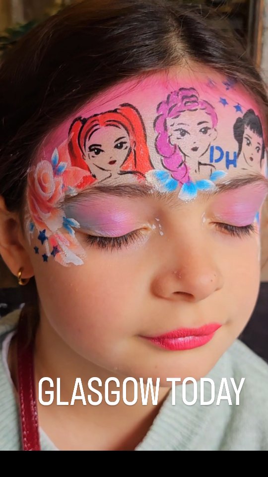 @KpopDemonHunters are still high on the face painting requests. Today at Ashton lane and every Sunday 11.30-2.30pm you'll find Free Face Painting and a indoors bouncy castle.
Kids food menu is a crowd pleaser too.
See you there
.
.
.
.
.
.
.
.
.
.
.
#cherryfacepaintings
#kpop
#demonhunters
#kpopdemonhunters