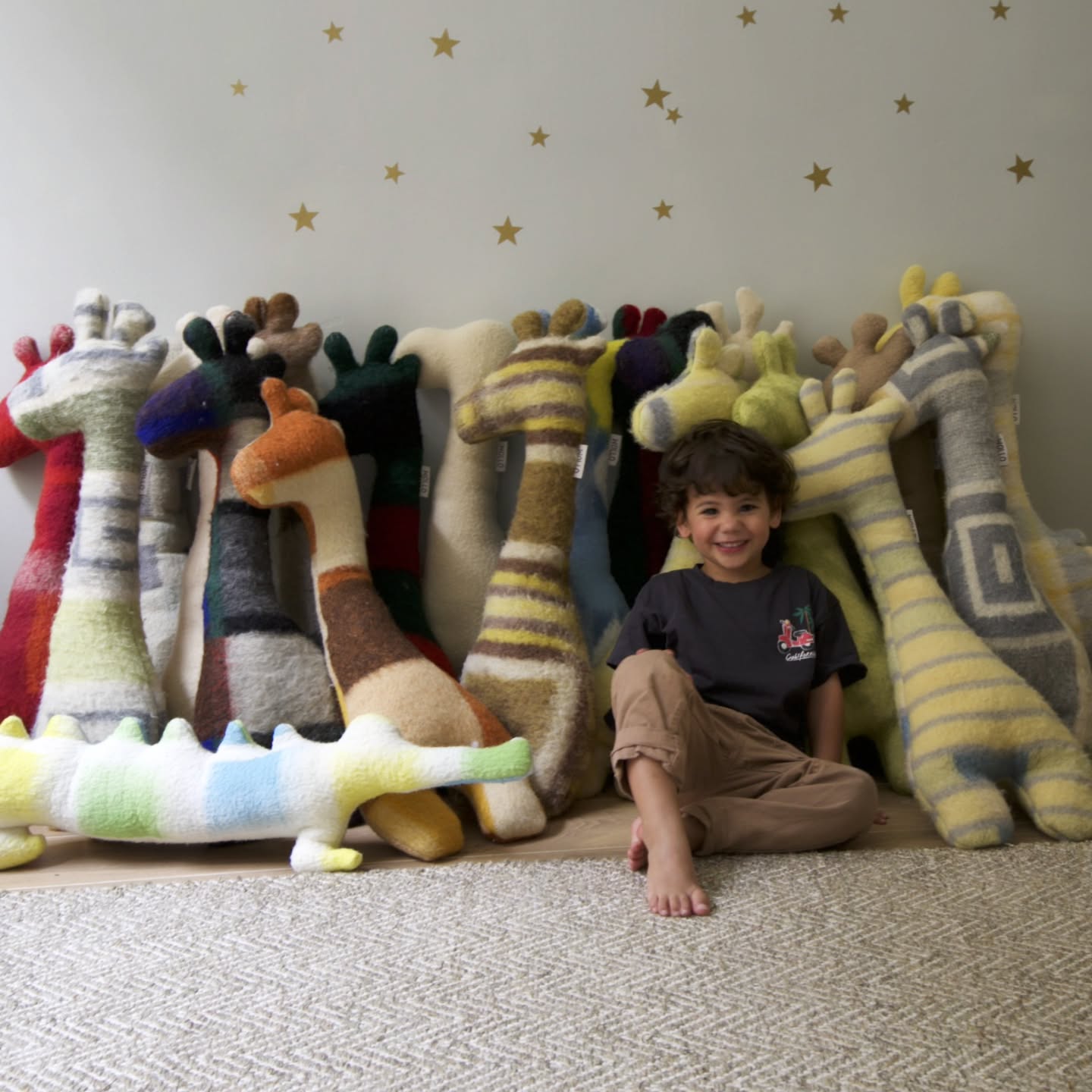 The star of the show with the whole Wollo crew!😘🦒