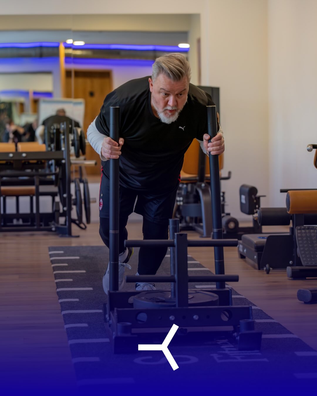 💪 KAŽDÝ TRÉNINK SE POČÍTÁ 💪
Není to o řečech.
Je to o rozhodnutí přijít, zamakat a jít domů silnější než včera.
Bez výmluv.
Bez kompromisů.
Jen disciplína a konzistence.
Díky za dnešní energii a důvěru 💙
Jedeme dál. 🔥