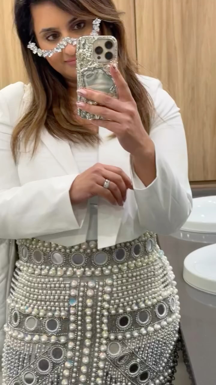 Outfits of @100optical
I was only there for 2 days!
What an event….🥺
#ootd #womeninbusiness #femaleentrepreneur #optician