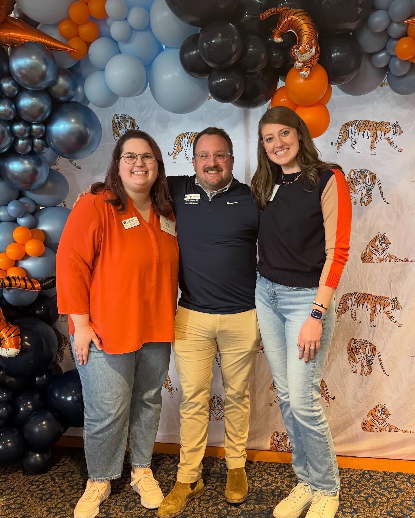 What a weekend in our favorite place! 🧡💙
Our team loved being back on the Plains for Volunteer Leaders Weekend. We are always looking to find new ways to bring the Auburn spirit home to Nashville. Swapping ideas and building friendships with fellow clubs across the country is what this weekend is all about! There’s nothing quite like recharging with the Auburn Family. We’re inspired, we’re motivated, and we’re ready to make this year our best yet. War Eagle! 🦅