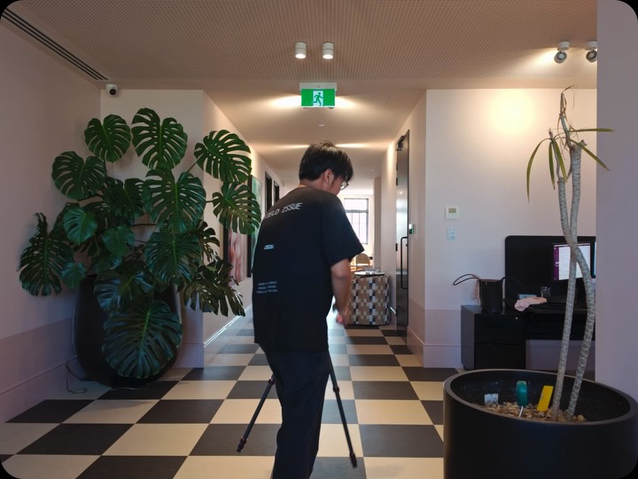 —— an afternoon with AW.