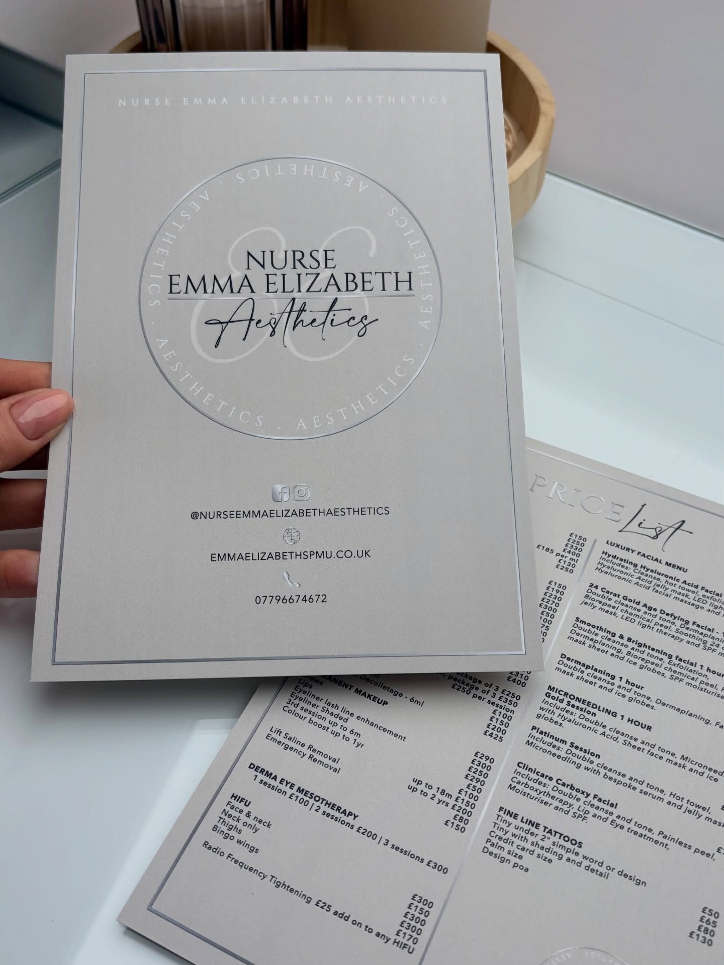 Price list and certificate designs for @nurseemmaelizabethaesthetics
Foil printed vouchers, standard print for price lists (and a sunnier day for photos)
Are you looking to enhance your branding? Drop me a message to discuss