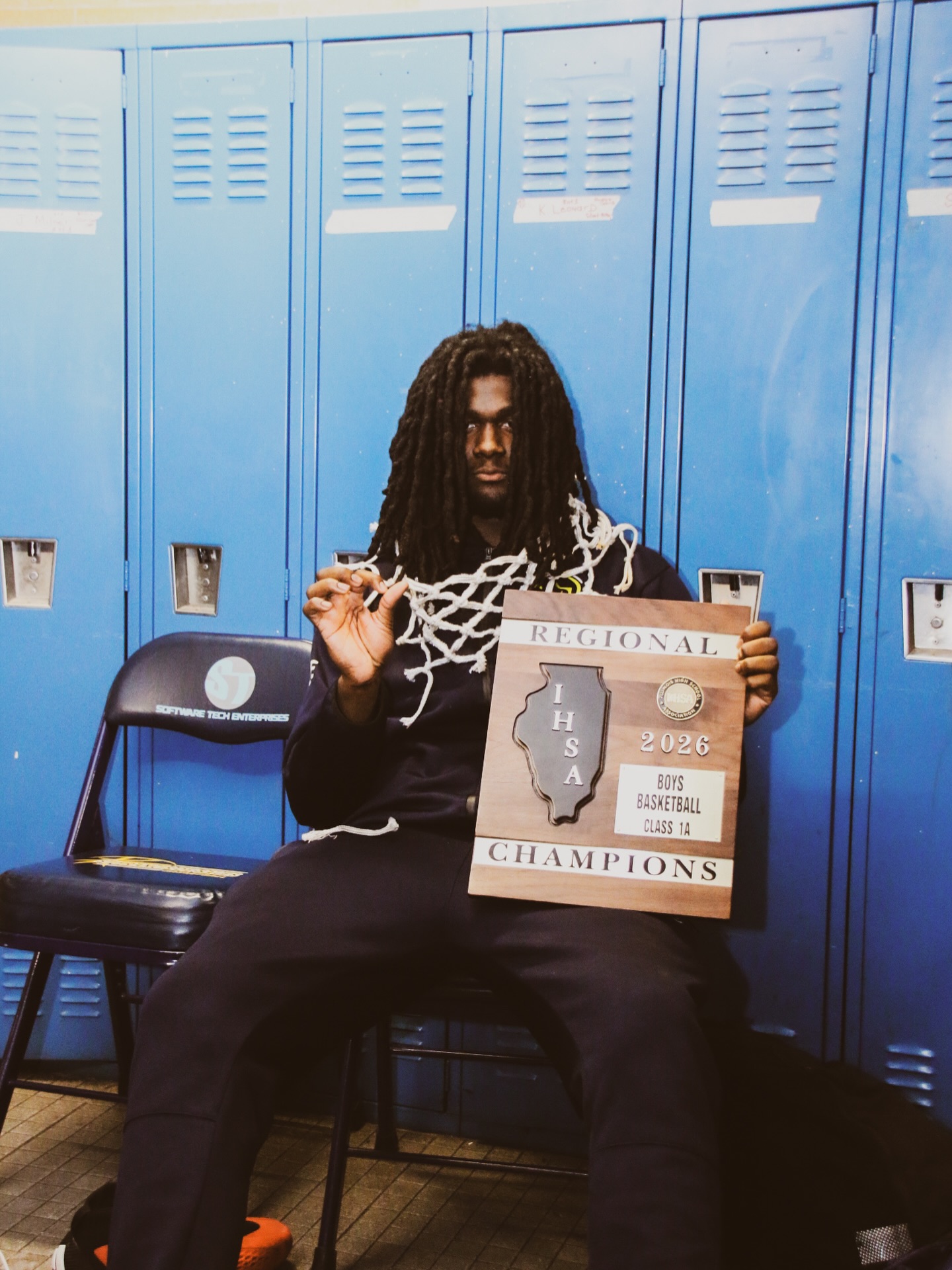 Weather changed, but we’re still feeling good 📸
Next up, Sectionals:
🔵Wednesday, 3/4 7 PM, VS Marshall High School
🟡 @ Momence High School
101 N Franklin St, Momence, IL 60954
Let’s get it 💙💛 #10155PRIDE