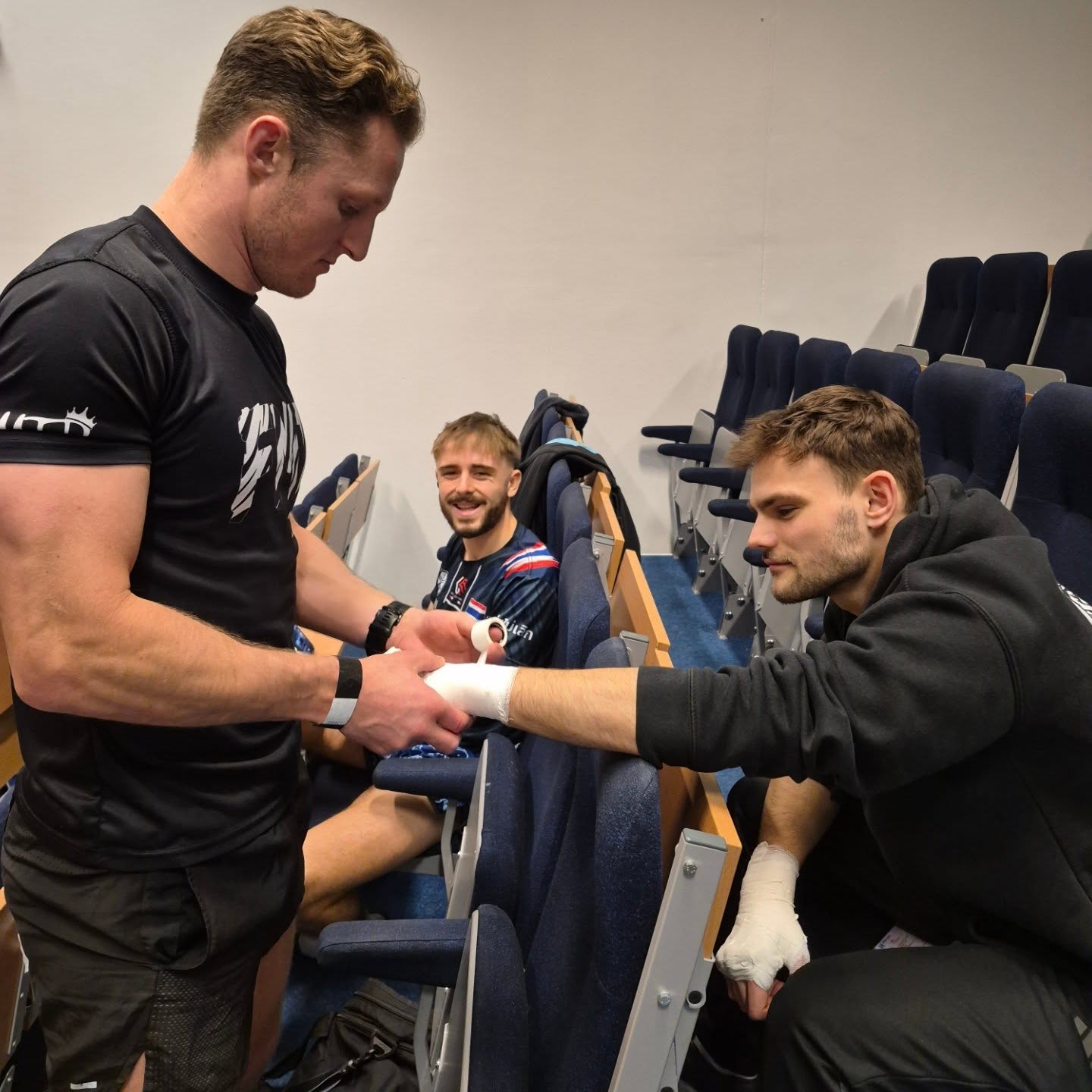 A couple of Fierce debuts fighting on @mtr_promotions last night, both @seb.k_055 and @c.quirke09 convincing the judges for unanimous wins 🏆 👏🏼
Big thanks to @jesse_mdk @joemdk and team for putting on the show and giving our boys these opportunities and their lovely new @muaythairoyalty shorts
Thanks also to @rhigrahamxx and @danmorley1 for helping with the cornering duties for a second weekend.
And to all the #FierceFamily supporters for cheering on the boys and making their wins that bit sweeter, it means a lot having you all in their corner🙏🏻
#muaythai #muaythaifighters #muaythailife #fightwin