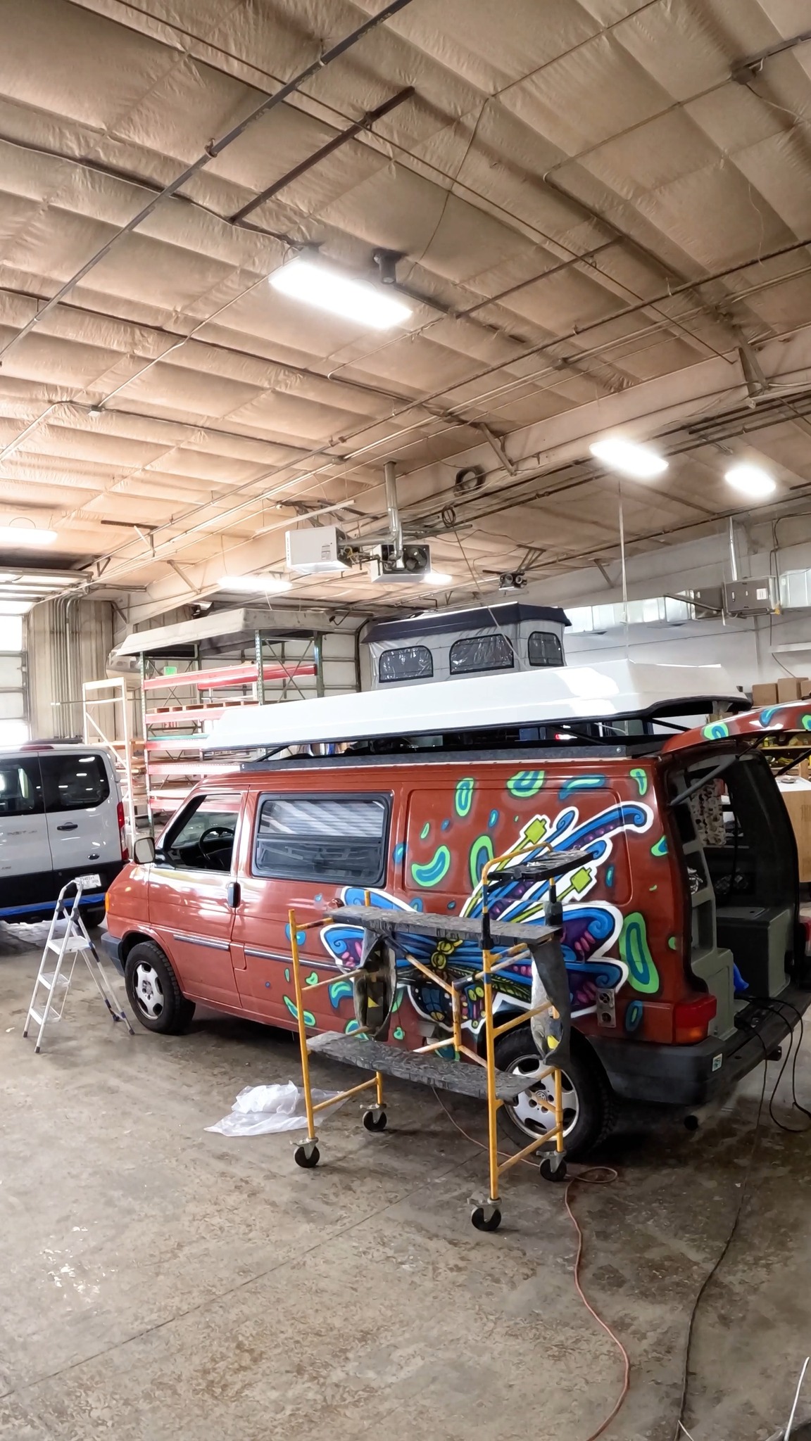 970.699.6000 • coloradocampervan.com
#coloradocampervan #poptop #vw #vwcampervan #eurovan
#vanconversions #vanbuilders #vanfam #vanlife