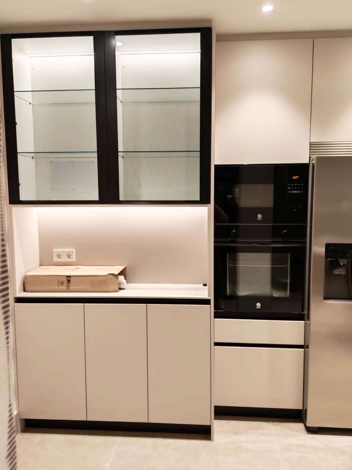 Fabricación de cocina para @livingcocinas
.
#carpinteriaamedida #carpinteriamadrid #kitchendesign