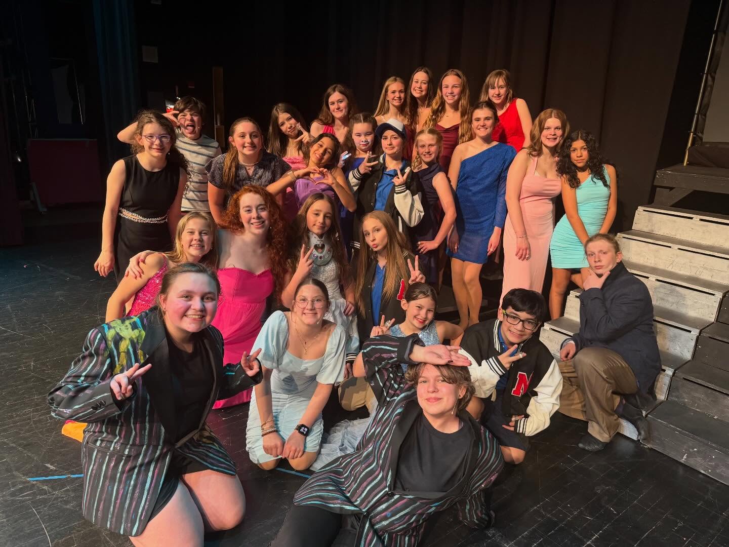 ✨OPENING NIGHT TONIGHT FOR MEAN GIRLS JR🤩
Come watch these kiddos shine bright on stage. Tickets available online or at the door!
.
.
.
#meangirlsjr #cantonga #ballgroundga #woodstockga #musicaltheatre