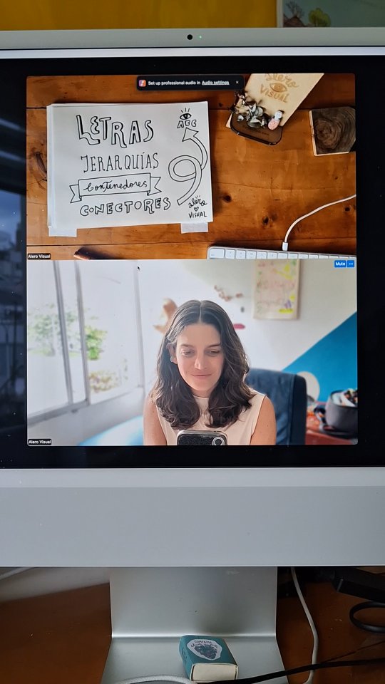 Preparando el setting para el Curso del ABC.
Un producto clave para nuestra estrategia de internacionalización.
#DesarrolloProfesional #ComunicaciónVisual #pensamientosistemico
