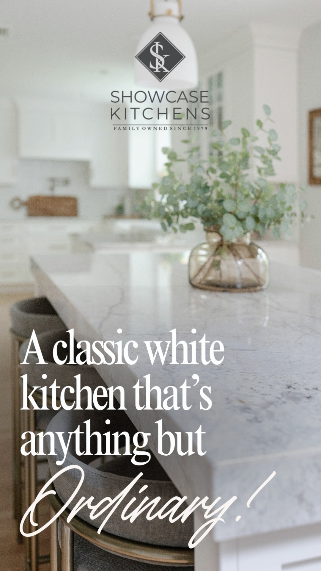 ๐๐ก๐๐ญโ๐ฌ ๐ ๐ฐ๐ซ๐๐ฉ. โจ
๐ ๐๐ฅ๐๐ฌ๐ฌ๐ข๐ ๐ฐ๐ก๐ข๐ญ๐ ๐ค๐ข๐ญ๐๐ก๐๐ง ๐ญ๐ก๐๐ญโ๐ฌ ๐๐ง๐ฒ๐ญ๐ก๐ข๐ง๐ ๐๐ฎ๐ญ ๐จ๐ซ๐๐ข๐ง๐๐ซ๐ฒ.
Hereโs a look at all the details that brought this space together:
โช๏ธCabinet Door Style: Ultracraft Rockford
โช๏ธPerimeter Finish: Simply White
โช๏ธIsland Finish: Network Grey
โช๏ธCountertop: Spectrum Quartz โ Ravishing
โช๏ธHardware: Top Knobs Brixton Pull
โช๏ธTile: New England Tile Design
.
.
#KitchenRenovation #KitchenDesign #InteriorDesign #Renovation