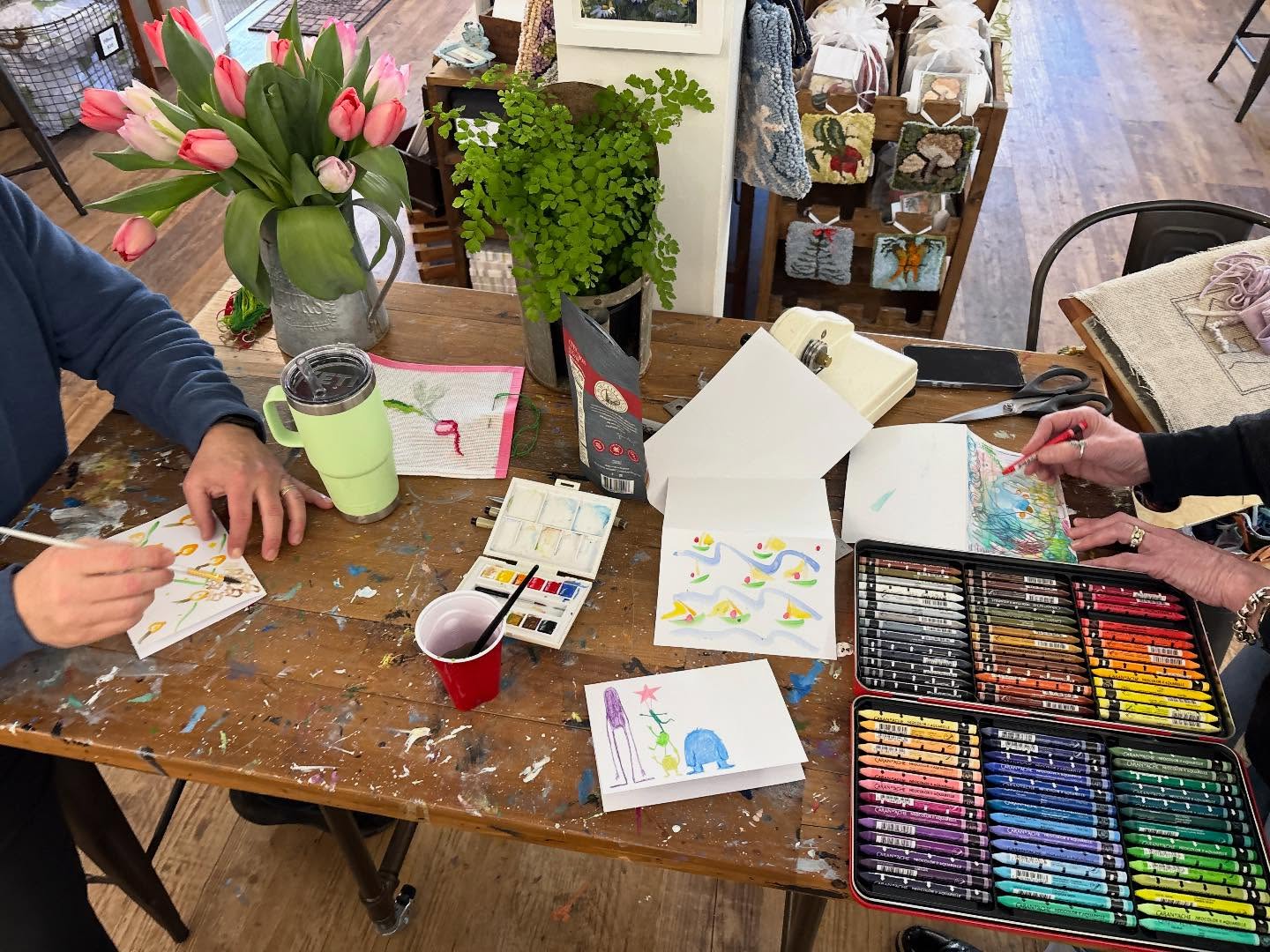 March is here and so are our events! Check out our website or stop by today from 12pm-5pm to see our offerings of classes and workshops! We can’t wait to see you!
#smallbusiness #motherdaughterduo #essexct