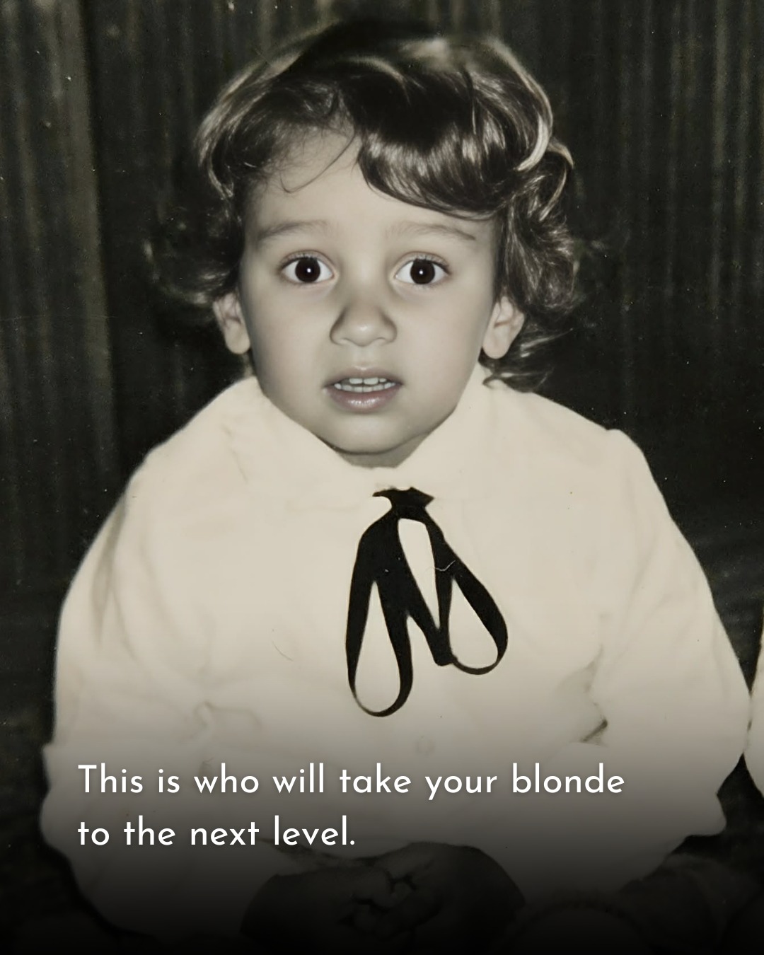 From tiny tots to hair heroes ✨
Meet the amazing team behind your curls, blondes, head massages, and all the magic at The Curly Red Head. 💕
#LocalBusiness #PerthOntario #PerthHairSalon