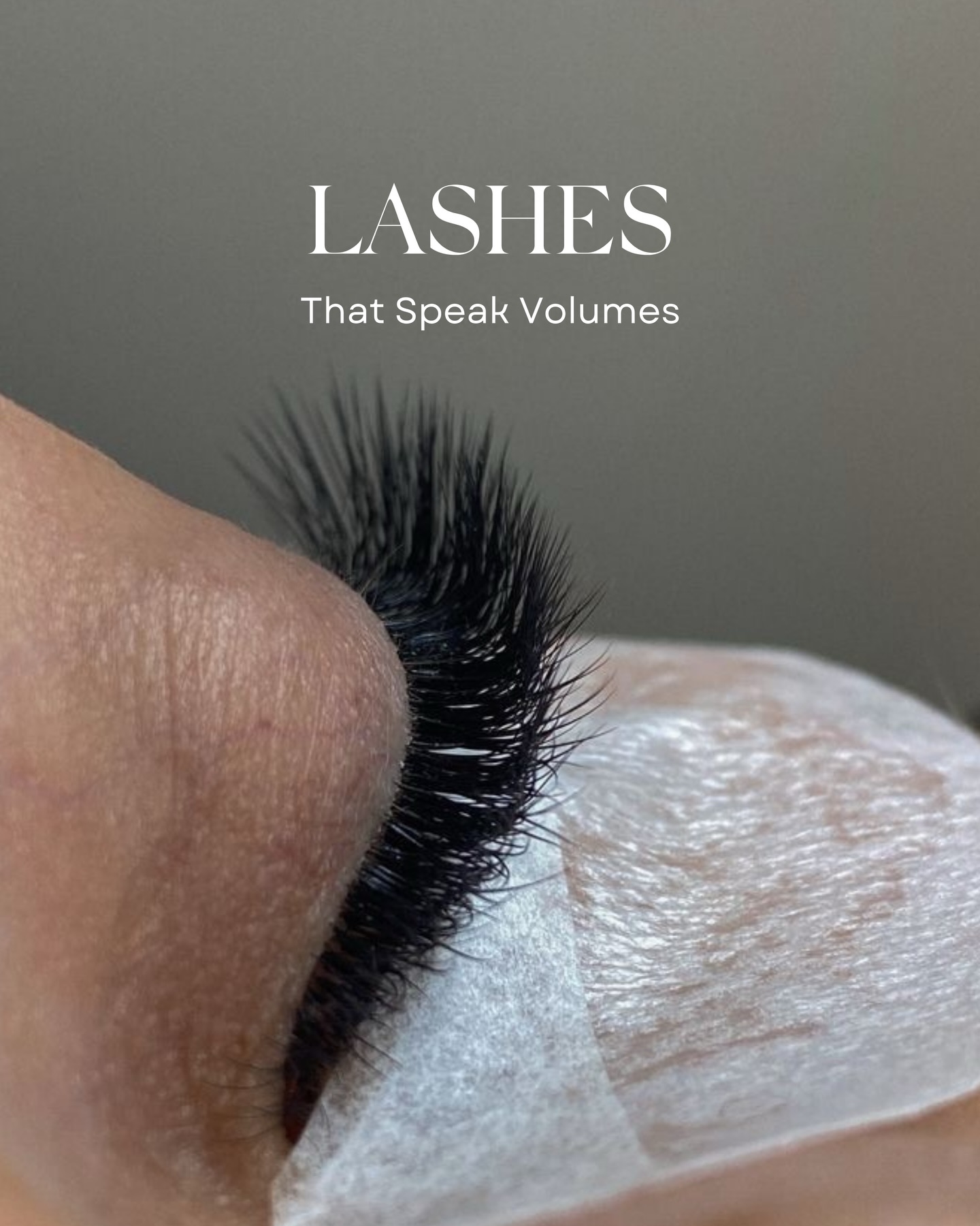 Lash extensions today are no longer about thick, heavy, or unnatural results 🤍✨ With modern techniques and ultra-light premium lashes, we can create anything from the most natural, barely-there enhancement to full, dramatic volume — depending on the look you love.
#lashextensions #lashextensionslondon #ресницылондон #наращиваниелондон