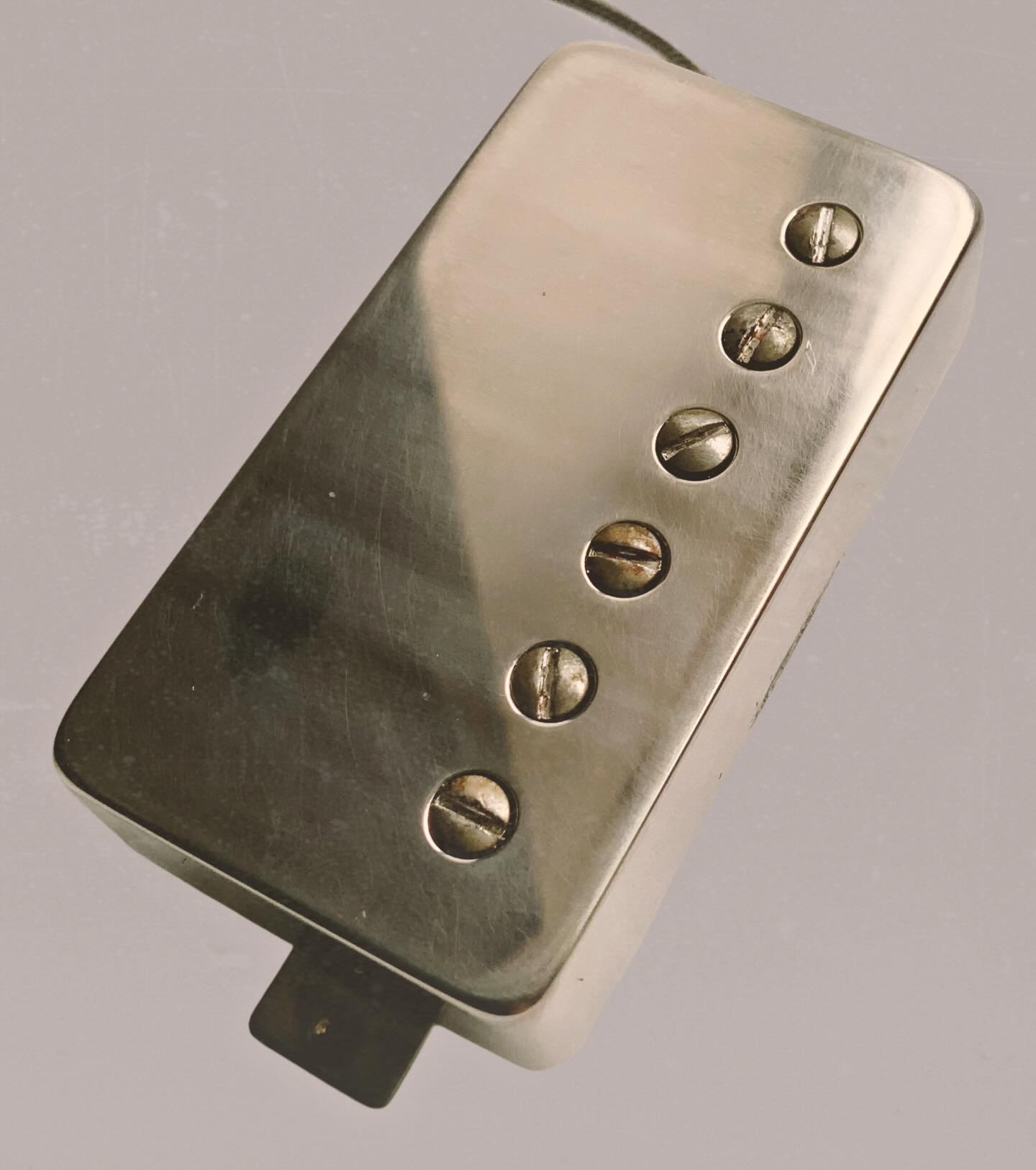 @mfguitars PAF in aged………
49.2 spacing
Aged reproduction cover
Low wound