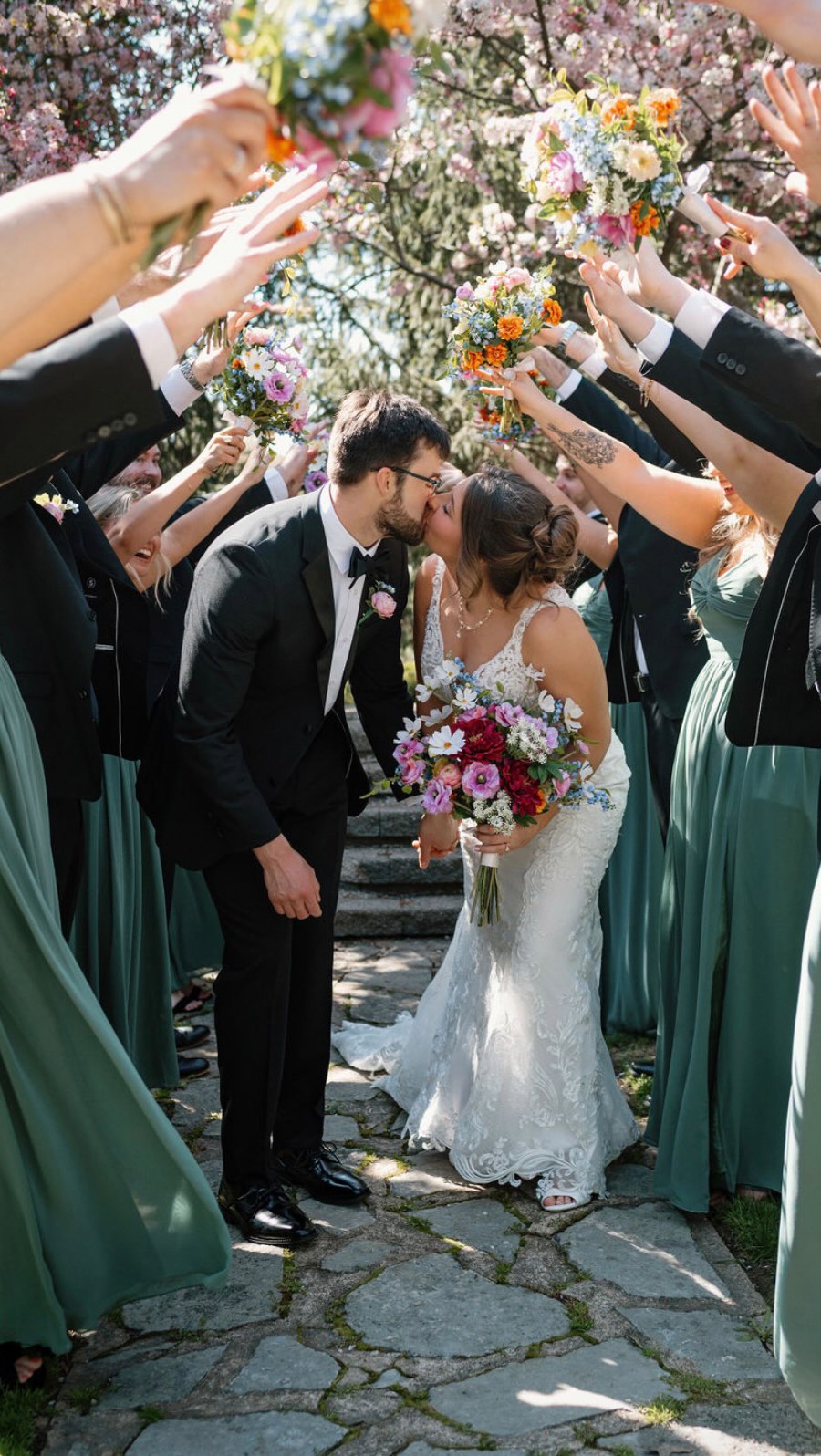 One last slow dance to ‘Lover,’ wrapped in twinkle lights and the warmth of their people. The day flowed like a dream—just the way it should.
Reel Cover by @wildfernimages
#LastDanceFeels #WeddingDayMagic #TheDayOfSTL
#StLouisWeddings #SlowDanceSendoff #DayOfCoordinator #StLWeddingCoordinator