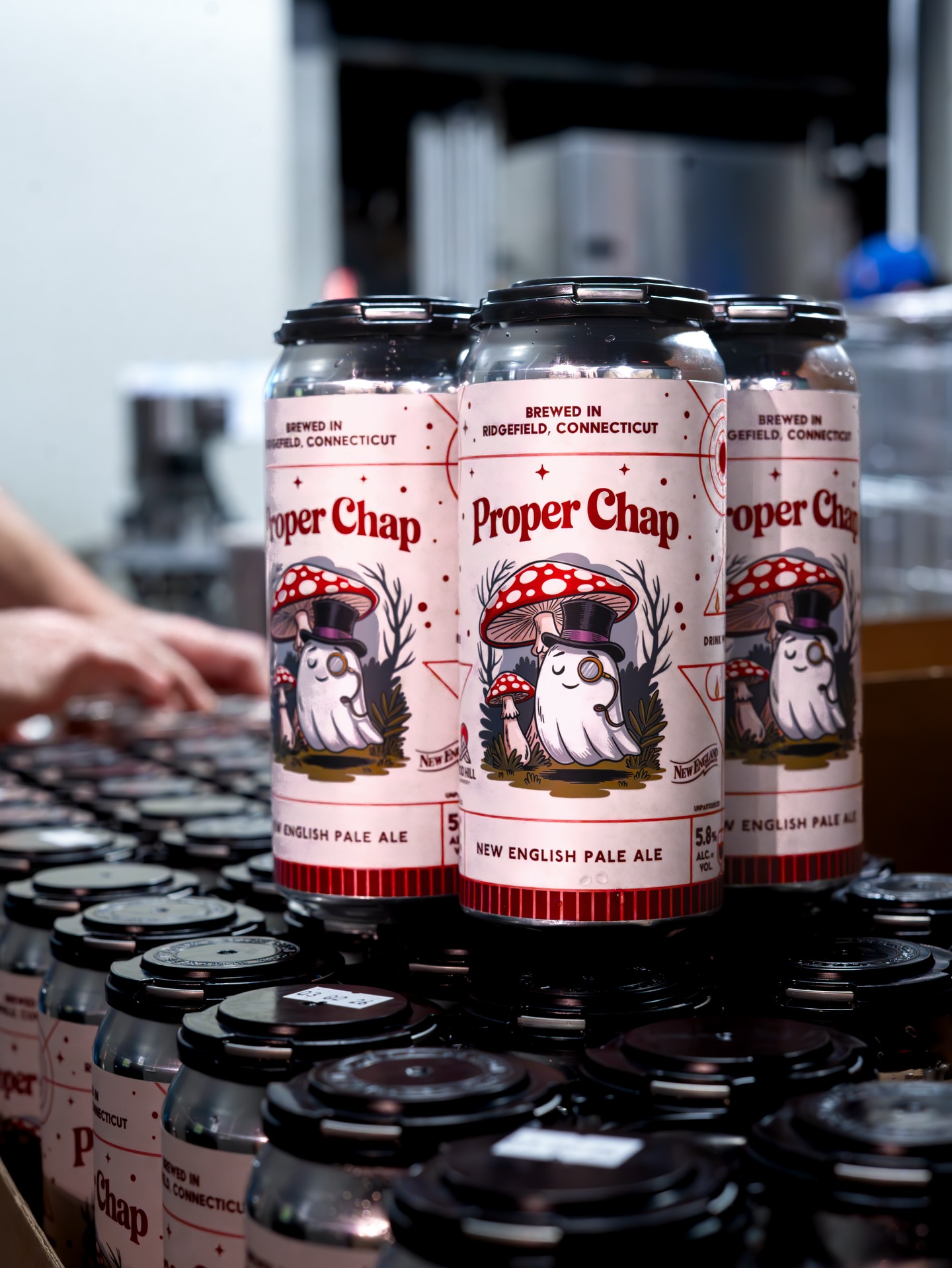 ℙ𝕣𝕠𝕡𝕖𝕣 ℂ𝕙𝕒𝕡 - 5.8% ABV New English Pale Ale.
Today we canned Proper Chap, a Nod Hill x NEBCO collaboration that threads the needle between the traditional and modern (and so we coined a new name for the style).
This “New English” Pale Ale is structured with British heirloom malts and East Kent Golding hops, layered and nuanced with a modern American yeast profile. We dry hopped Proper Chap with Idaho-grown Amarillo and Centennial, as well as a touch of Cascade Cryo. With conventional English flavors up front, and notes of a modern American Pale Ale in the finish, there is something for everyone to enjoy.
𝘛𝘢𝘴𝘵𝘪𝘯𝘨 𝘯𝘰𝘵𝘦𝘴: 𝘣𝘪𝘴𝘤𝘶𝘪𝘵𝘺 𝘌𝘯𝘨𝘭𝘪𝘴𝘩 𝘮𝘢𝘭𝘵𝘴, 𝘦𝘢𝘳𝘵𝘩𝘺 𝘧𝘭𝘢𝘷𝘰𝘳𝘴 𝘧𝘳𝘰𝘮 𝘌𝘢𝘴𝘵 𝘒𝘦𝘯𝘵 𝘎𝘰𝘭𝘥𝘦𝘯 𝘏𝘰𝘱𝘴, 𝘮𝘢𝘳𝘮𝘢𝘭𝘢𝘥𝘦-𝘤𝘪𝘵𝘳𝘶𝘴 𝘢𝘳𝘰𝘮𝘢𝘴 𝘧𝘳𝘰𝘮 𝘢 𝘵𝘩𝘰𝘶𝘨𝘩𝘵𝘧𝘶𝘭 𝘥𝘰𝘴𝘦 𝘰𝘧 𝘈𝘮𝘦𝘳𝘪𝘤𝘢𝘯 𝘩𝘰𝘱𝘴.
Cans available at Nod Hill starting Wednesday, 3/4, with draft (and cask) soon to follow.