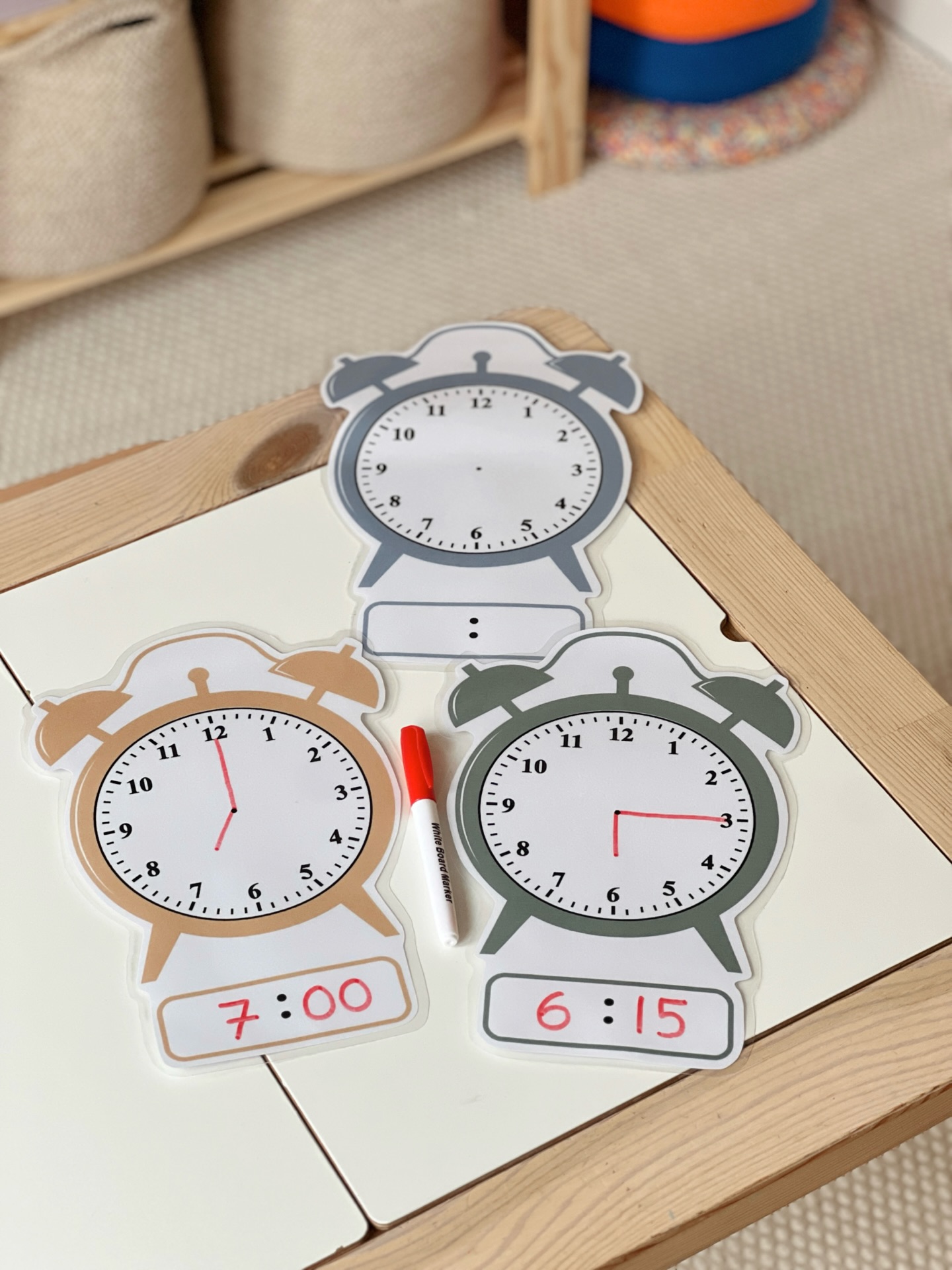 NEW ⏰ Telling the time reusable activity templates, online now and available for unlimited printing and playing along with hundreds more high-quality, play-based printable resources covering a range of themes and topics during the early years ⬇️
A simple, reusable telling the time activity resource designed to help children build confidence with clocks and telling the time. Just print, laminate and use a whiteboard pen to write a time in the box and encourage your child to draw the clock hands. Wipe clean and practise again and again, no prep, no fuss!
Perfect for:
⏰ Learning o’clock and half past
⏰ Introducing quarter past and quarter to
⏰ Building understanding of hours and minutes
⏰ Developing number confidence
Our printables are simple, effective and easy to fit into everyday learning and playing at home ❤️ comment PRINT to receive a link to this resource and hundreds more! This resource is available in our Playroom membership along with hundreds more printable activities and hundreds of low effort play ideas, alternatively you can purchase it as a one-off PDF sent straight to your inbox for you to print at home 💌
#tellingthetime #kidsprintables #kidsactivities #learningathome #learningisfun