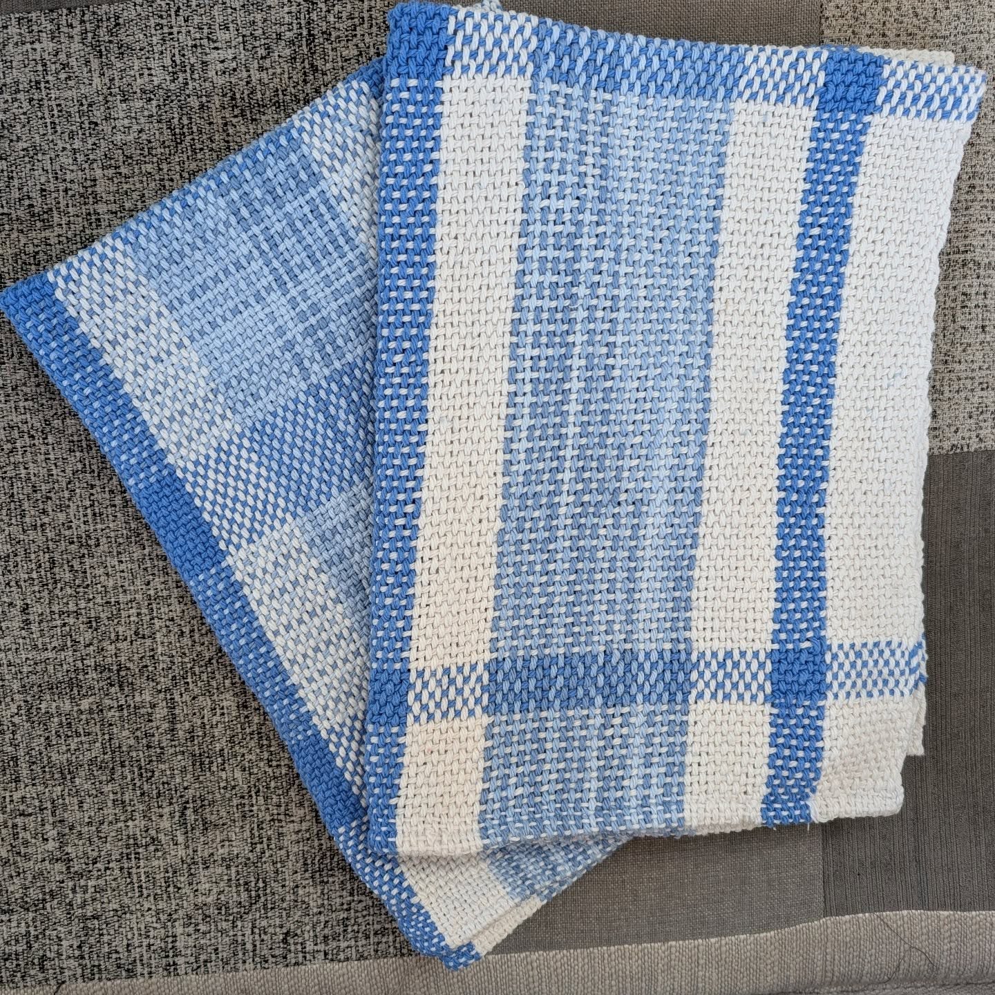 I used to think why would anyone bother to weave towels. And then I made some! And now I've made some more! These use 8/4 cotton and I wove them on my 24" Ashford rigid heddle loom.
And I'm planning the next set, this time for the bathroom.
I'm still not convinced about tea towels though.
Let me know what you think about hand woven towels
#weaversofinstagram #rigidheddleweaving #handtowels #handmade