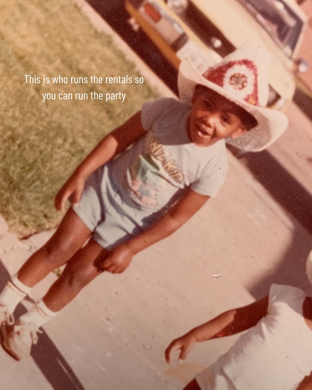 What can we say? We were born to Cohost 😎
#thisiswho #babyphotos #dallascatering #meettheteam