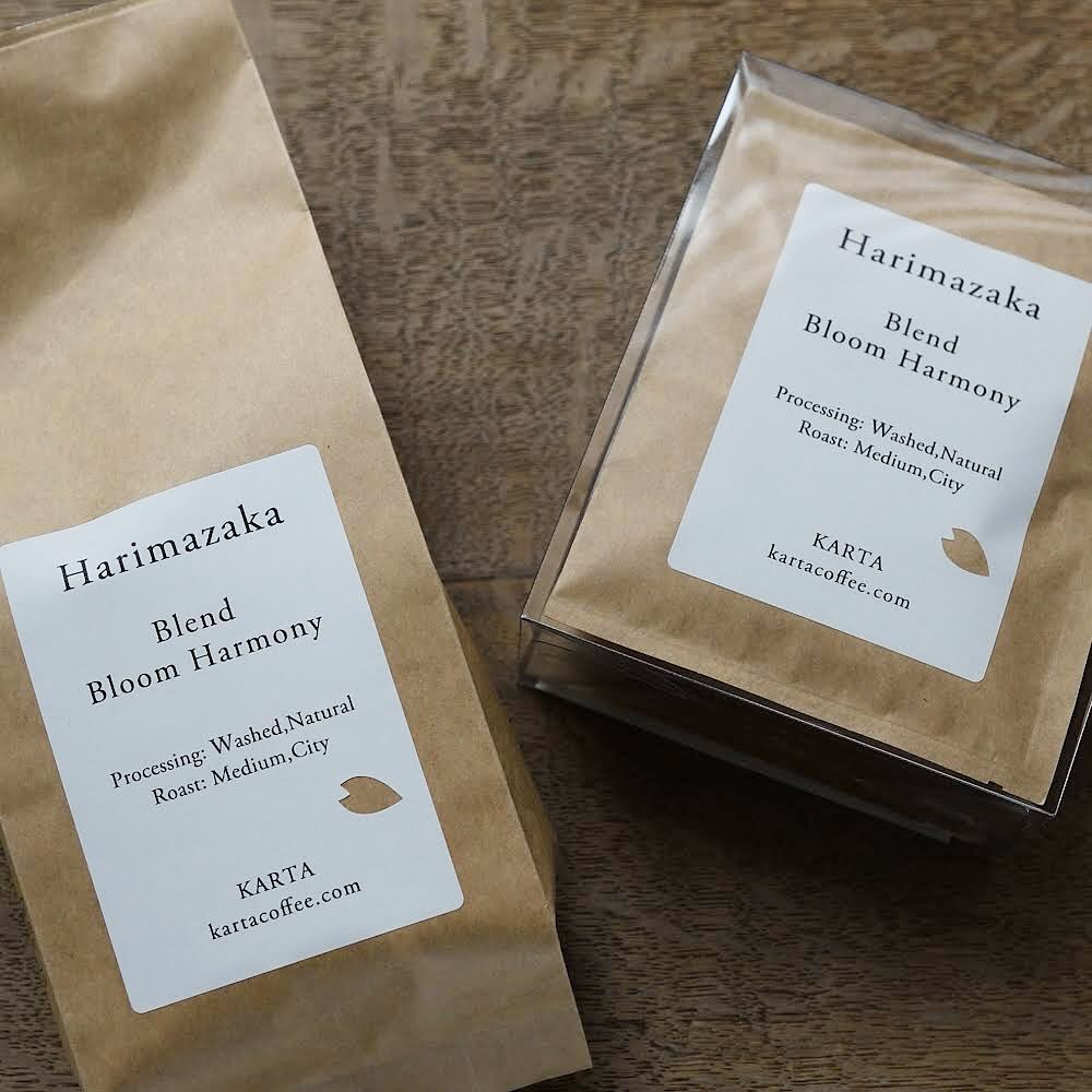 麗らかな春の柔らかさと、躍動感をイメージしました。
こころおどる軽やかなブレンドです。
この季節だけの限定ブレンド。
コーヒー豆と、ドリップバックもご用意しております。