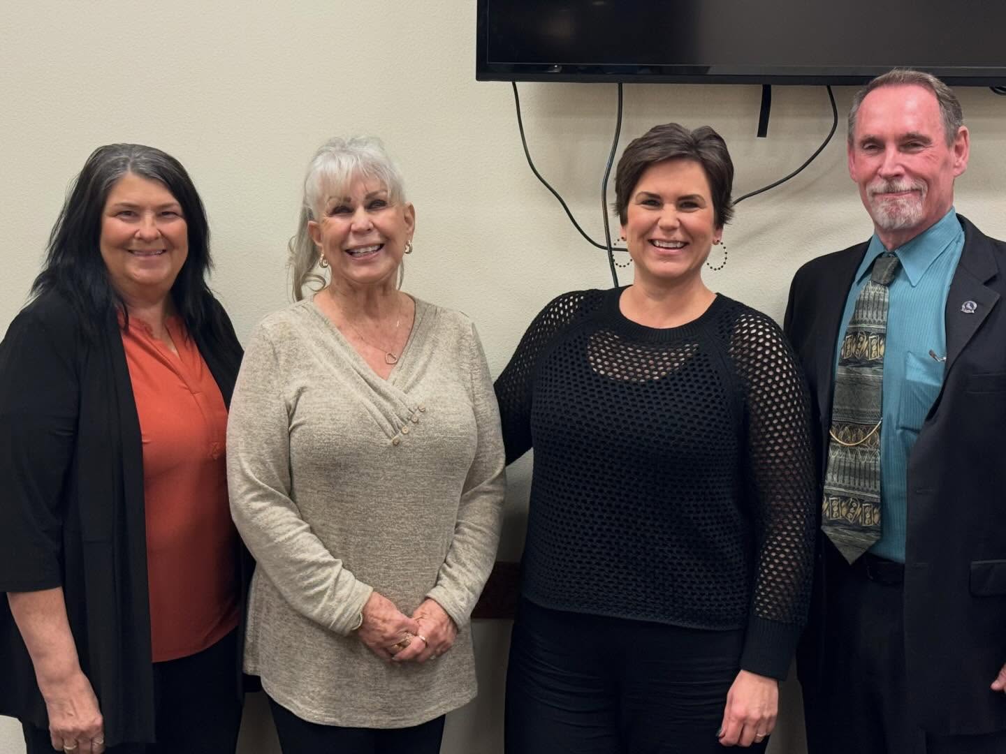 Thank you to our retired/former Executive Director, Candy Stallings, retired/former advocate, Bev Zimmerman, and retired Law Enforcement, Steve Dickie. Thank you for bringing your years of experience to our staff today. We appreciate the time you spent with us.
#learningfromthepast #improvingourfuture #thankyou #advocates #supportsurvivors