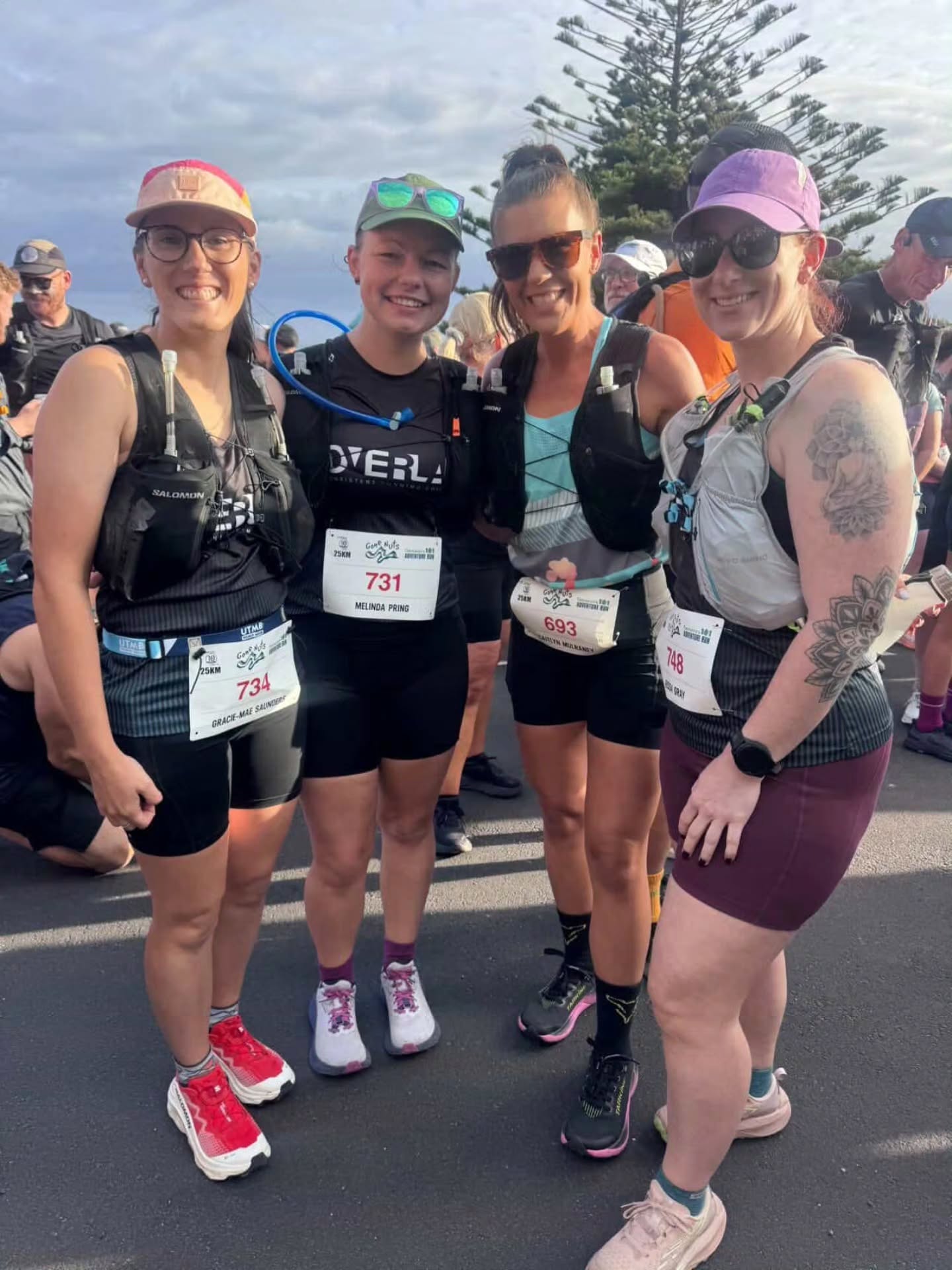 Massive congrats to everyone who tackled @gonenuts101 on Saturday.
No matter your distance, no matter your time, you all achieved greatness.
It was amazing to see so many OVERLAP athletes out there. From first timers, first place finishers, 25km, 50km, 75km, 101km, and Tailwalkers, we had the event covered from head to toe. Incredible work by everyone. We love to see it 👏 🙌 😍
Rest up, @bluff2boatramp is less than 2 weeks away 😍