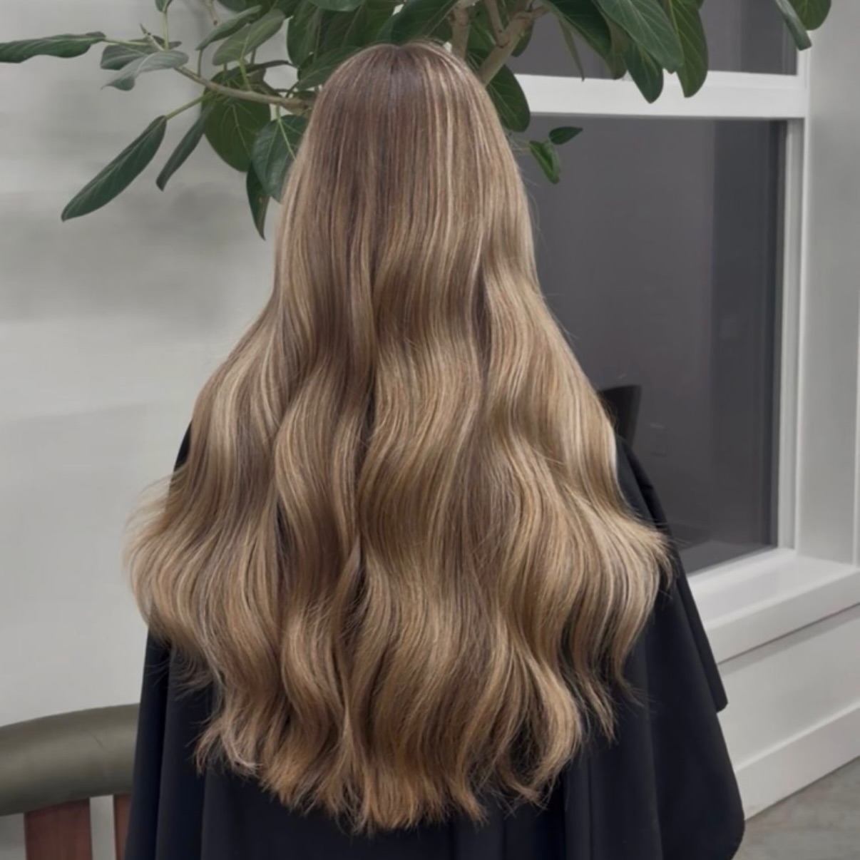 Beachy blonde by @blondbybrooke 💛