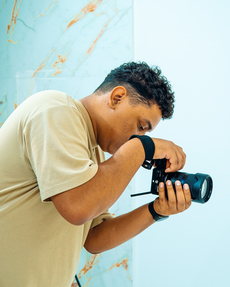 Lemons fazendo limonada 🍋
Um pouco dos bastidores dessa produção incrível para @aurenfit
Planejamento, direção, detalhe e intenção em cada etapa.
Em breve vocês vão ver o resultado final à altura da energia que essa marca carrega.
#empreendedorismo #empresario #marketing #marketingdigital #branding