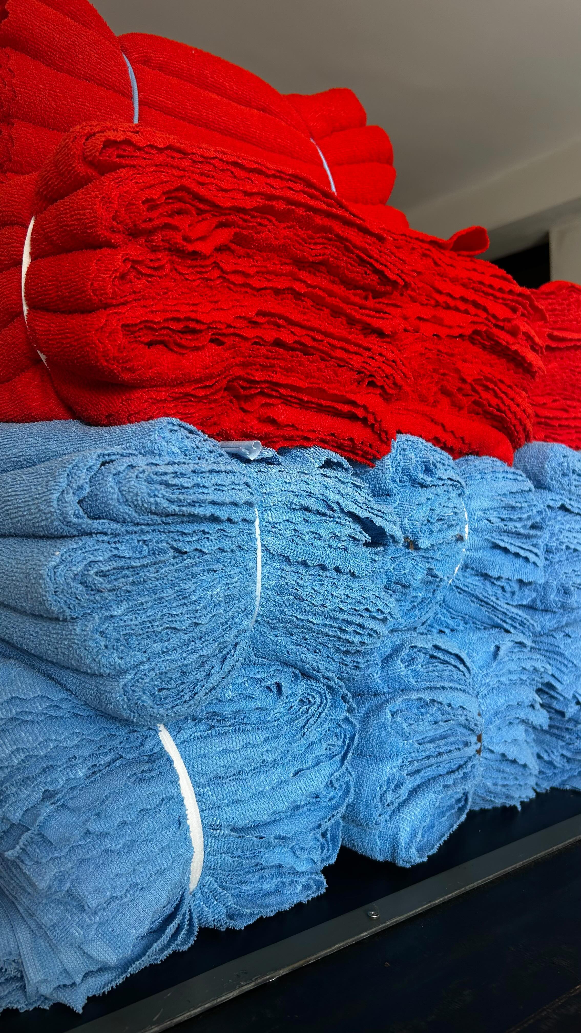 Montando pedido de microfibra!
São mais de 6 medidas e cores diferentes para você escolher, alta qualidade e o melhor valor de mercado.
Faça como esse cliente, garanta suas microfibras com quem entende do assunto.
O melhor da sacaria você encontra aqui, na RS 💙#logistas #sacaria #atacadotextil#revenda#panodepratoatacado