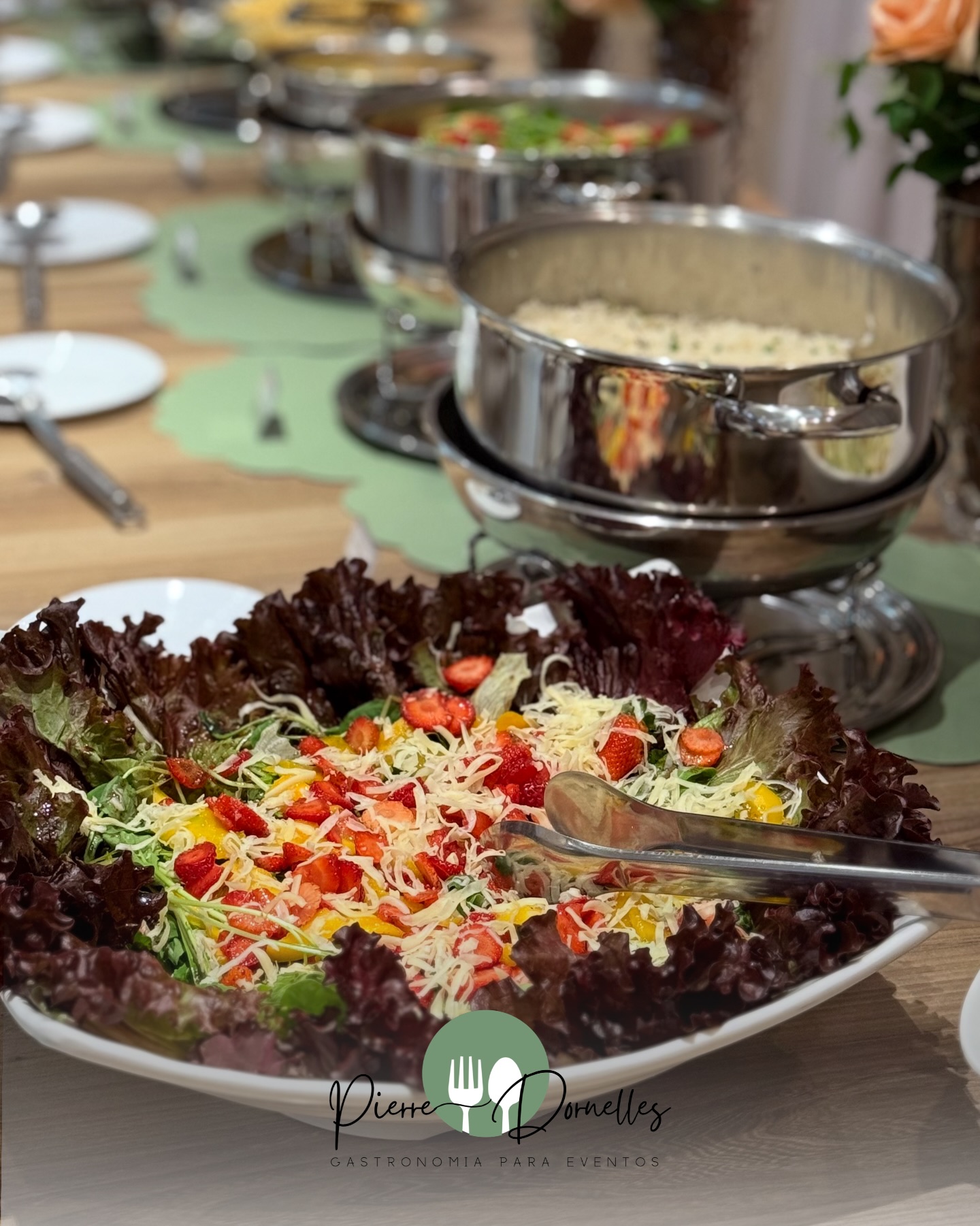 Sabor, carinho e uma apresentação impecável.
A escolha que valoriza o seu evento!✨
Vivencie essa experiência!
📞 (41) 99877-4105 | WhatsApp
🌐 www.pierredornelles.com.br
.
.
.
.
.
.
.
.
.
.
.
.
.
#gastronomiaparaeventos #eventosemcuritiba #buffetparacasamento #buffetparaeventos #chefemcuritiba