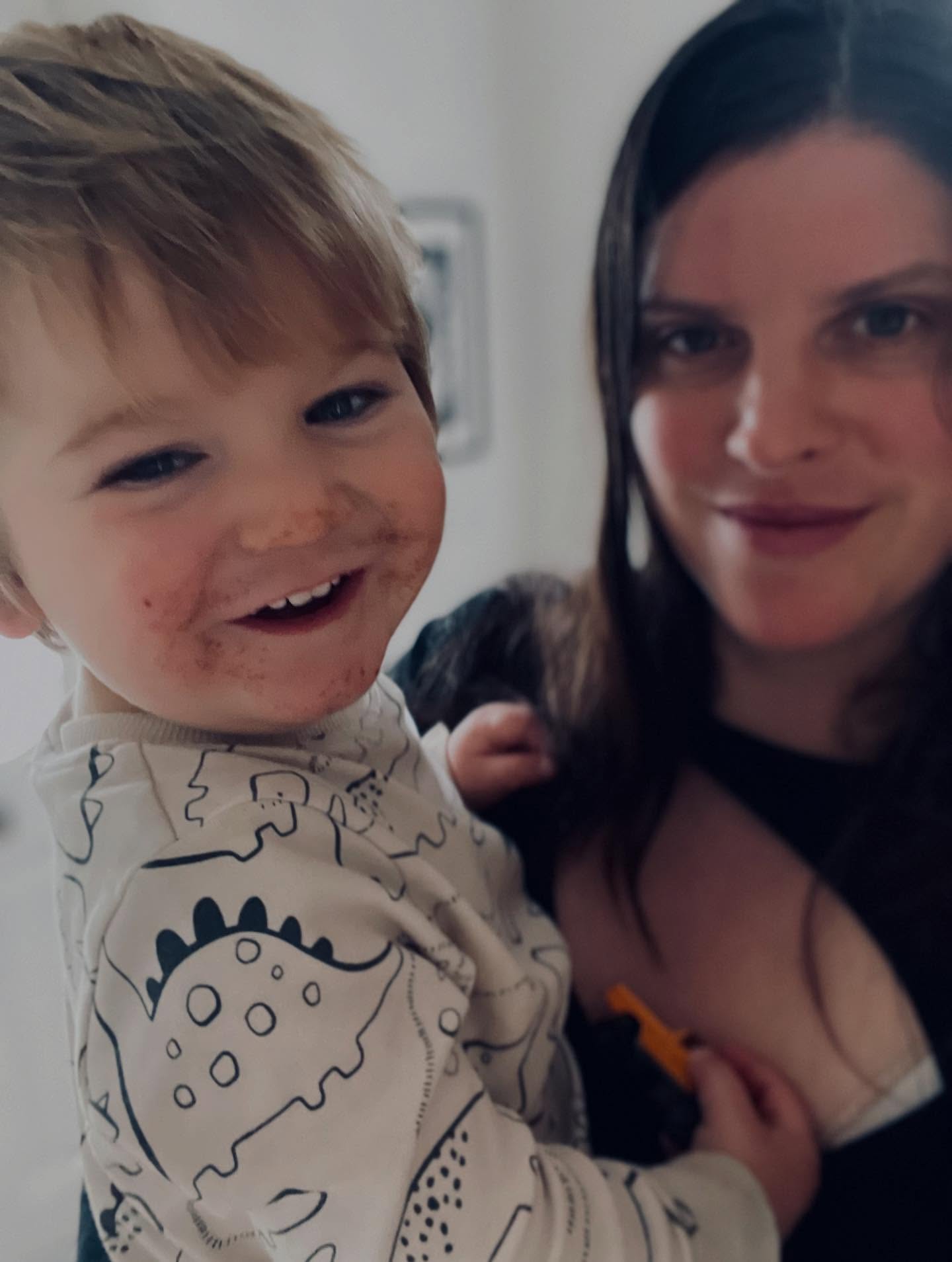 I’m always the one taking the photos.
I’ve got thousands of my kids.Hundreds of them with their dad. Loads with grandparents.
And then there’s me… mostly just the odd selfie when I’m making an effort 🙃
I don’t even know why I don’t get in them more. Maybe it’s a confidence thing. Maybe I’m just too self-critical. Maybe I’m usually covered in snacks and haven’t brushed my hair properly.
But when I scroll back, I do feel a little sad about it.
Because one day they won’t see the things I pick apart about myself. They’ll just see their mum. And I want there to be more of that for them to look back on.
So this Mother’s Day, I’m changing it.
I’m doing a mini Mother’s Day photoshoot and it’s all about getting you in the frame.
For £20, you’ll get gorgeous photos of you and your little one(s) to keep forever.
Bring your baby, your toddler, siblings, Grandma if you like.
Let’s actually be in the memories this year, not just the ones holding the camera 🤍
Pop me a message if you want a slot or find the link in my bio xxx