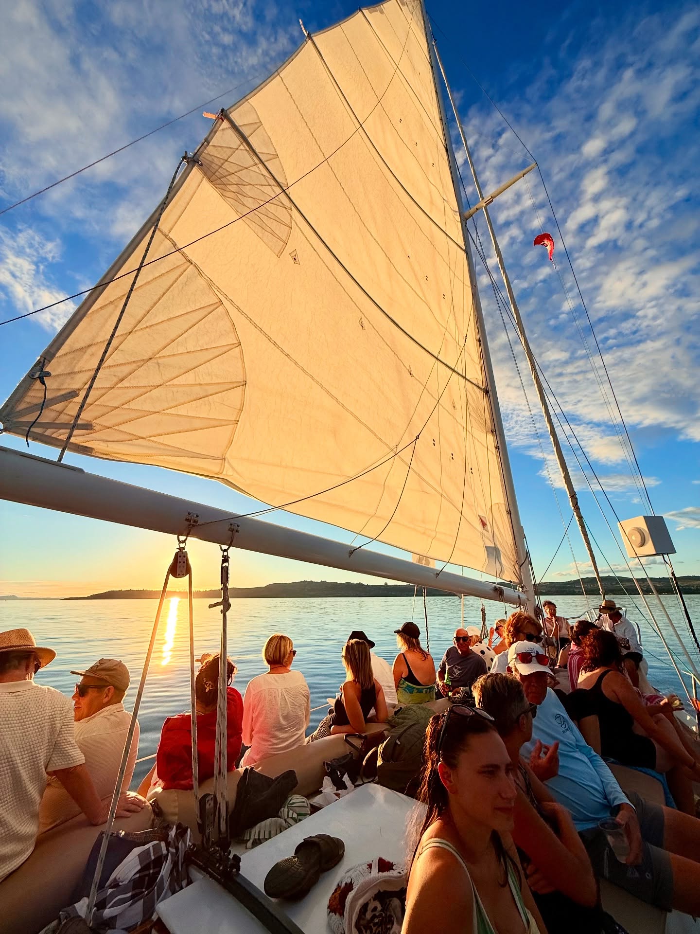 Sunset. Lake Taupō. Live music. Gin in hand.
This is your sign to book the ultimate Friday night on the water. ✨
Our Locals Lake Cruise is back on Friday, 20 March. Think golden hour views, great company, tasty nibbles, and locally crafted gin while cruising Lake Taupō.
🎟 $68 per person
(And no, you don’t actually have to be a local to grab this deal 😉)
Spots are going quickly!
To book:
Head to @treatsoftaupo → click the link in their bio → find Summer Sessions → secure your tickets.
Round up your crew and make a night of it.
@treatsoftaupo
@emerek_music
@5mile.nz
@lovetauponz