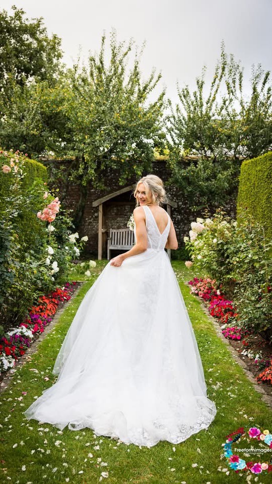 This is what weddings look like with me, Your wedding… your way…full of love, fun and colour 💖
The deep breaths,
Your love,
The tender moments and happy tears,
Making the memories,
The joy,
The dance floor chaos,
I capture and document it honestly. Beautifully. Effortlessly.
If you’re planning your wedding and want photography that feels like you … relaxed, emotional and with an editorial twist, my diary is open. 💌 message me to book x
Let’s create something timeless.
Laura xx
@freeformimages.co.uk
www.freeformimages.co.uk
07846926029
#weddingphotographer #freeformimagesphotography #DevonWeddingPhotographer #ModernBride #2026weddings