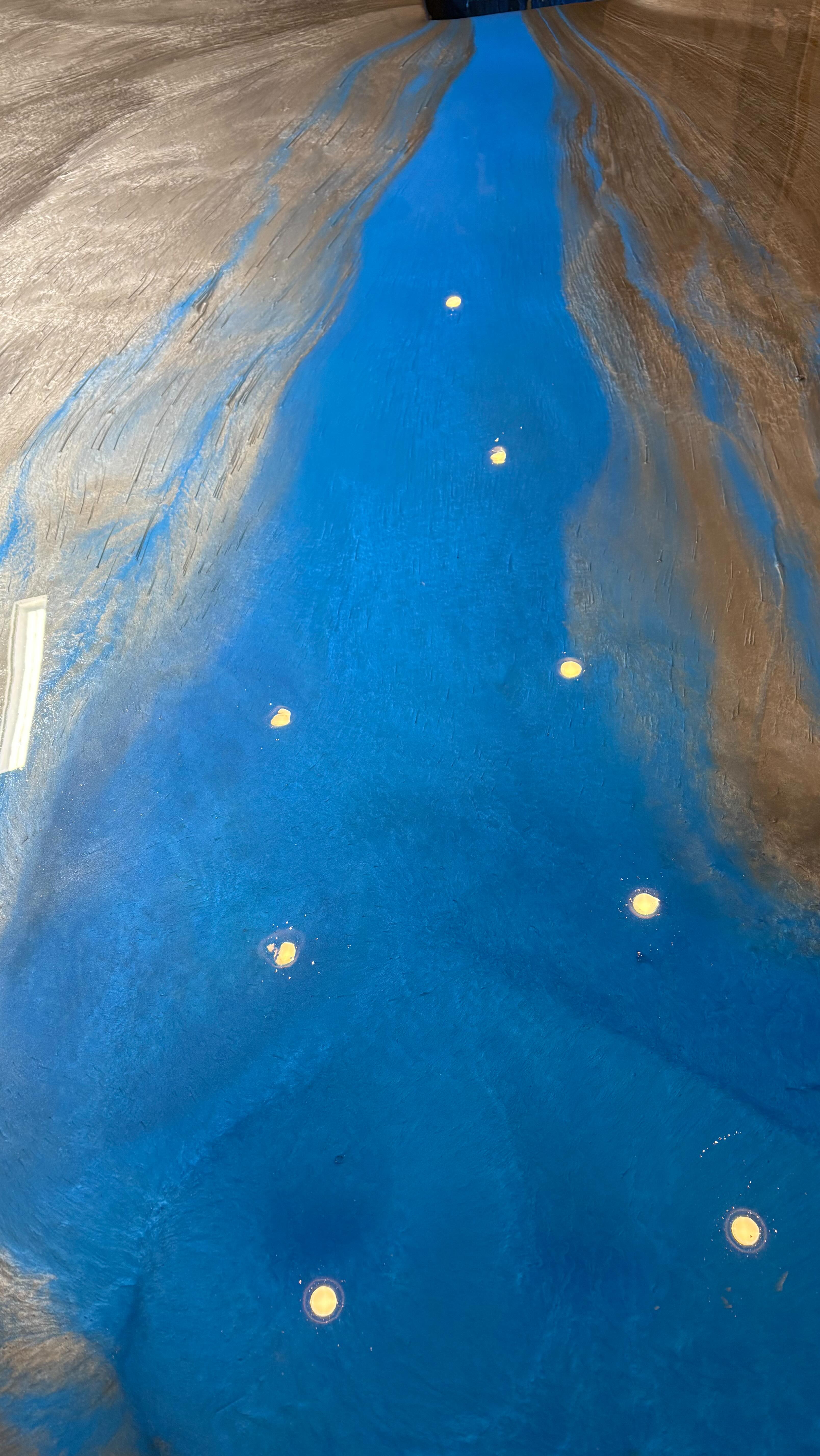 Decided to try something new 🤯
Not for sale… just for fun.
Sometimes you’ve got to get creative and see what epoxy can really do.
#iowacontractors #dsmhomes #homeimprovement #dsmconstruction