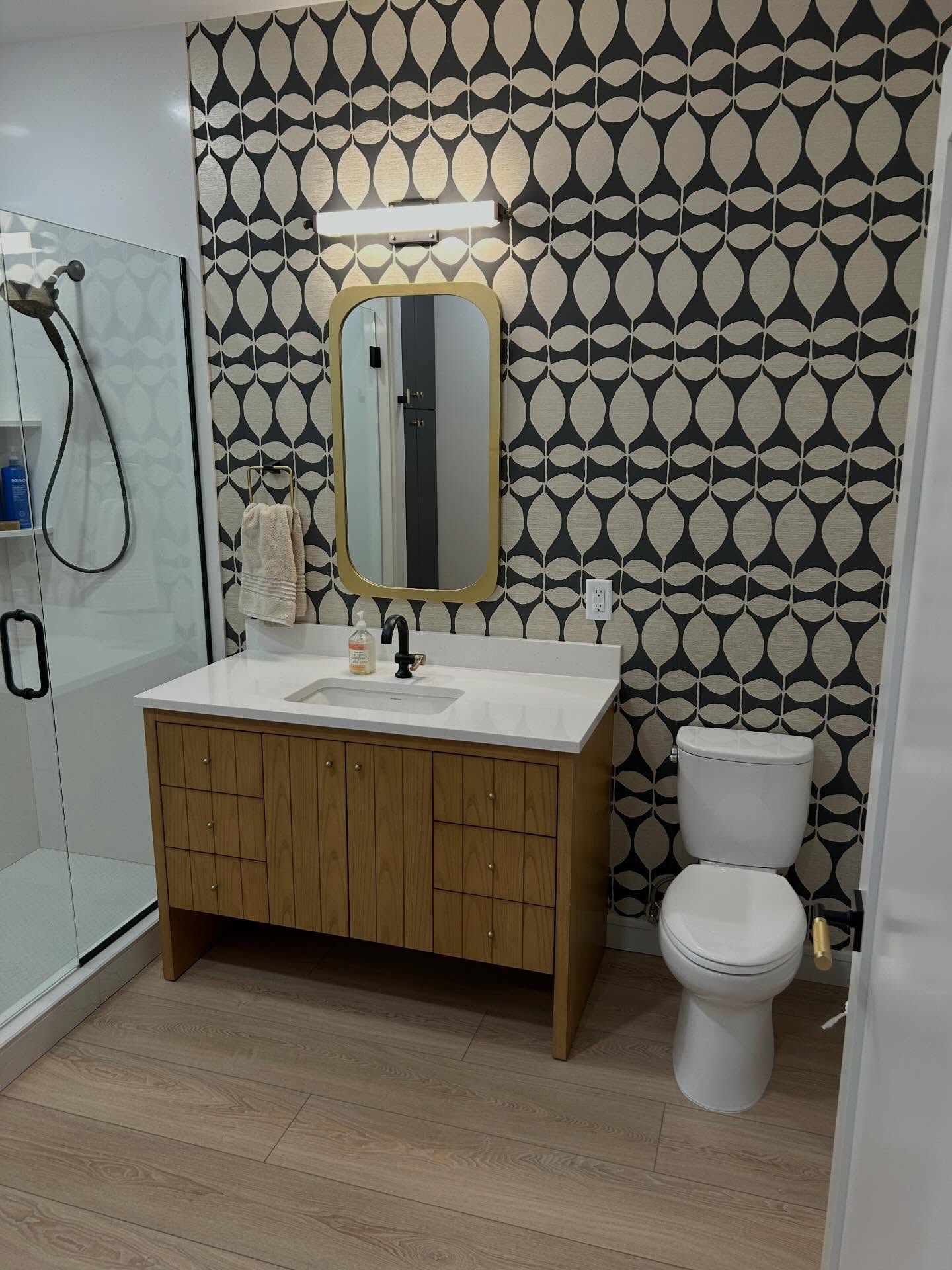 Powder
Main
Guest
Kid
… no matter what the use, bathrooms can be beautiful and functional. Don’t wait to add that pop of wallpaper, a double sink, or dream tiled shower!