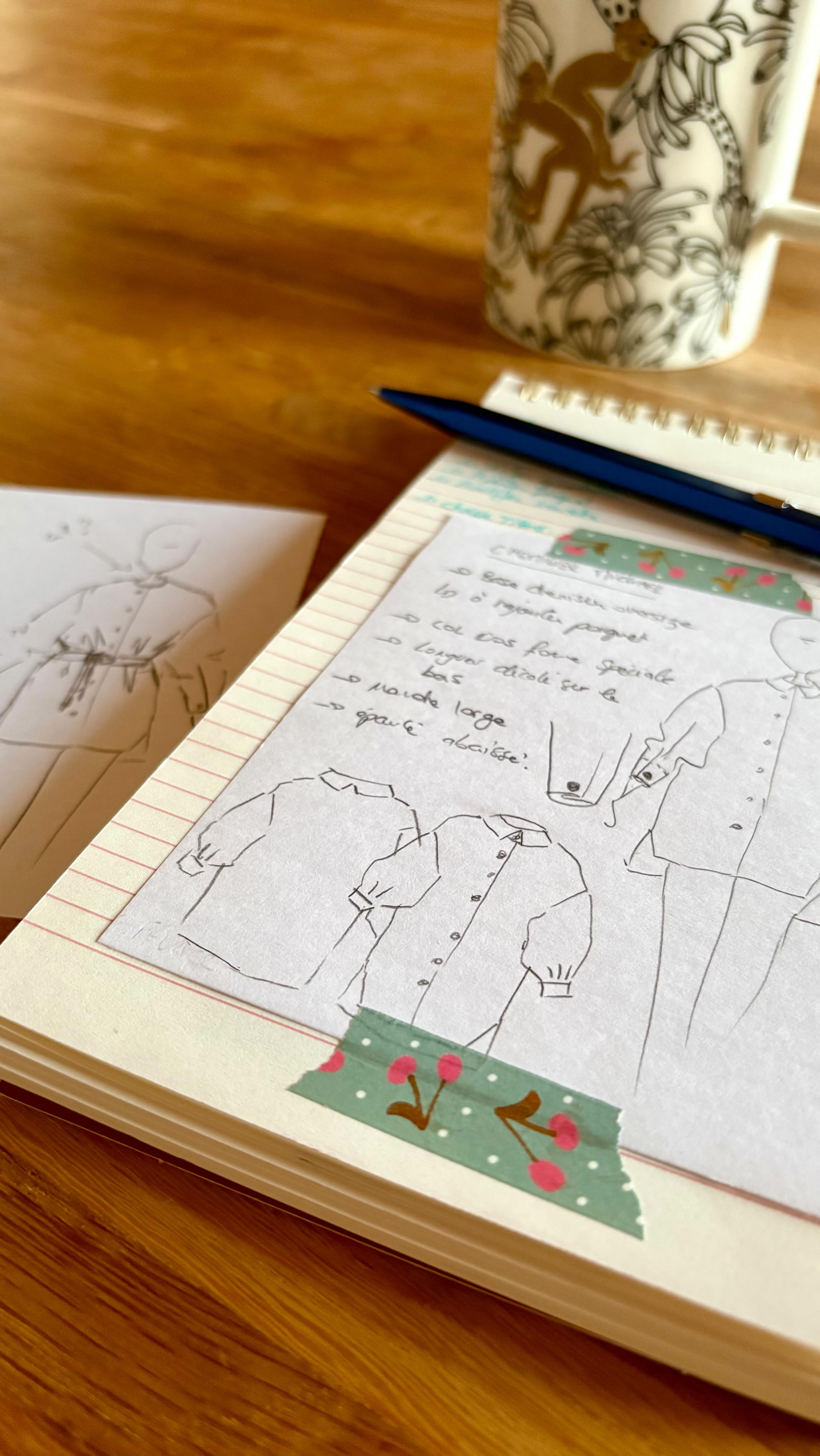 J’ai avancé sur le nouveau modèle, les croquis prennent forme, il reste quelques détails à peaufiner et après, on attaque la partie patronage ✂️.
Et sinon, toi, tu es plutôt chemise oversize ou cintrée ?
#atelierpiny #slowfashion #etapedecreation #croquismode #esquisse