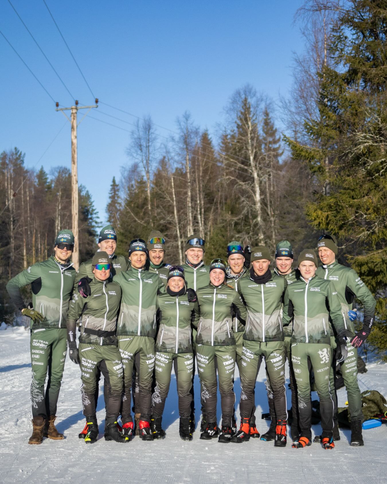 Säsongens höjdpunkt är här!
08.00 ger vi oss iväg från Sälen-Mora❄️
Håll utkik efter detta gäng i tv-rutan📺
@gohlins @klubbenbygohlins @eabdethaller @hangonab @thule @hestragloves @hestrainredningarab @garoplatprodukter @garosverige @isabergstoppen @axelent_sverige @everbrandswedenab @ehconnector @eleikosport @gnosjoror @gnosjoandan @visitgnosjo @atomicnordic @leki.nordic @umarasports @aerollerskis @firmakjsa @wilsoncyclingab