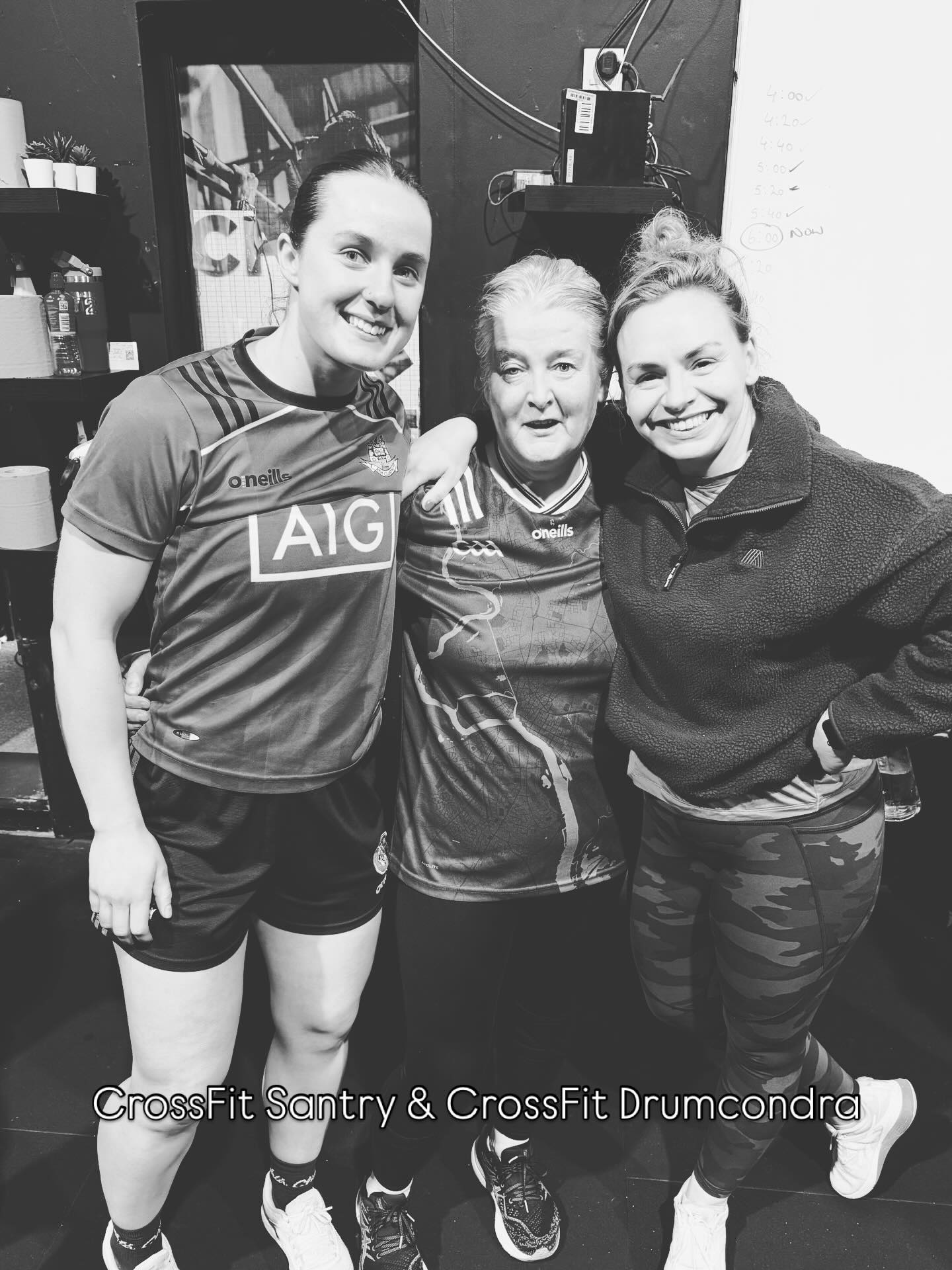 HUMANS OF THE OPEN
Often the loudest cheers in the room aren’t for the top athletes…
they’re for the athletes we know it means the most to just be here —
standing on the floor, ready to go.
Úna is one of those athletes.
A breast cancer survivor, and until just over a year ago she had never set foot inside a gym.
No background in fitness.
No competition experience.
Just the decision to start.
This year, she left her three teenage sons to fend for themselves on a Friday evening and headed up to CrossFit Santry to take part in the Open.
Not to win.
Not to chase a score.
But to prove to herself that she can do hard things…
and that she deserves to be part of this fitness community as much as anyone else.
When Úna is on the floor the noise is deafening.
“GO ÚNA”
is all you can hear from every corner of the room.
A community favourite —
and it’s very easy to see why.
Not the scores.
Not the leaderboard.
Not the reps.
These are the moments that matter.
These are the moments that count.
These are the moments you remember.
Our Humans of the Open series is about the people who make this place what it is.
If you want to train somewhere that celebrates effort, courage, and showing up — no matter where you’re starting from — come join us.
📍 CrossFit Santry, D09 X63C
📍 CrossFit Drumcondra, D03 RH36
Try a class and see what a community-based gym really feels like.
#cfdtribe #humansoftheopen #crossfitcommunity #crossfitopen #SOTO2026